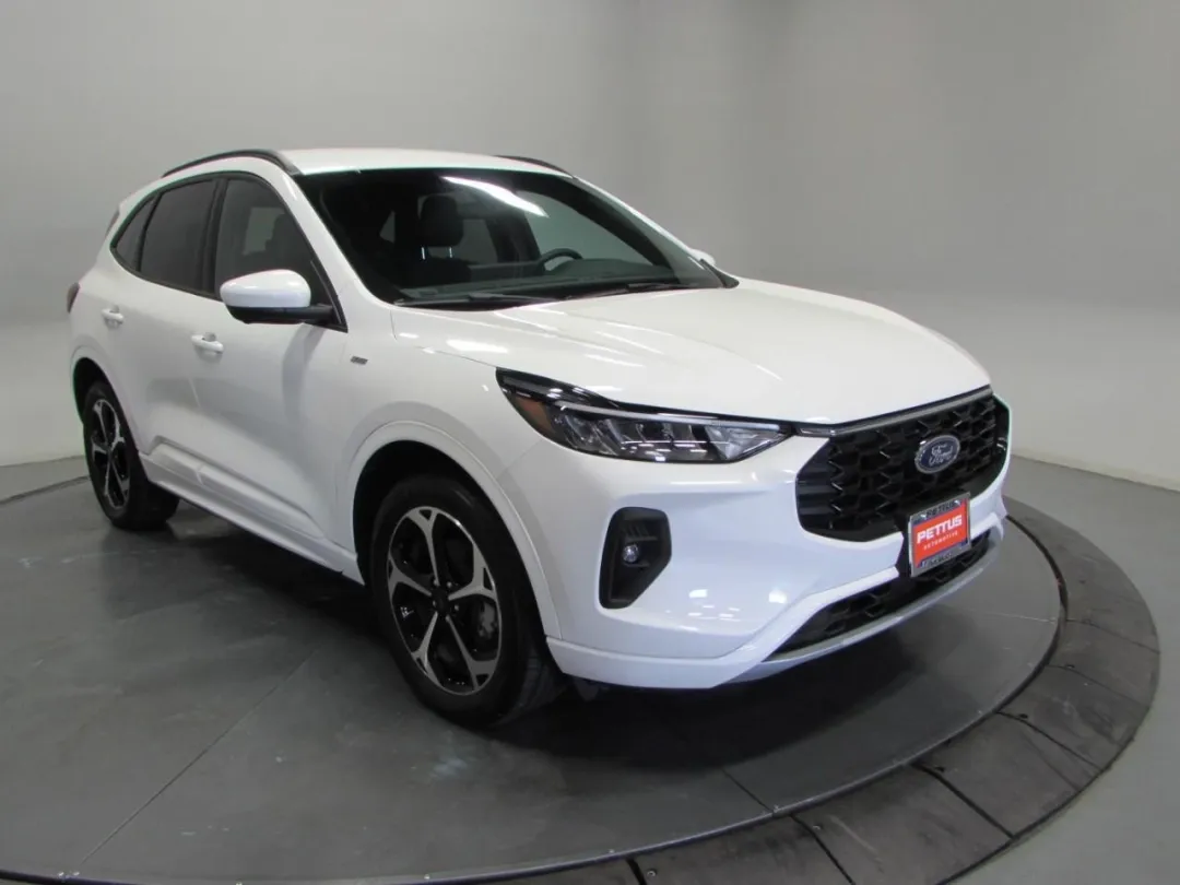 photo of 2024 Ford Escape ST-Line Select