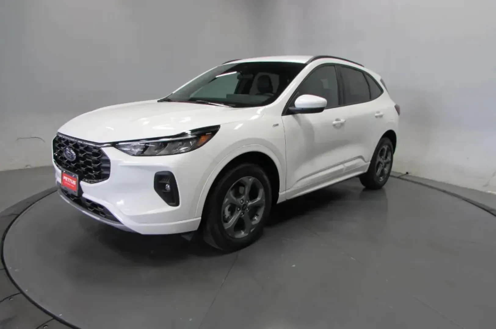 2024 Ford Escape ST-Line Select (1FMCU9NZ6RU) with an 2.5L iVCT Atkinson Cycle I-4 Hybrid engine, located at 12836 Highway 21, De Soto, MO, 63020, (636) 337-7777, 38.151867, -90.575615 - **Discover Adventure with the 2024 Ford Escape Hybrid Perfect for Every Journey!**<br /> <br /> Are you ready to elevate your daily commutes or weekend getaways? The 2024 Ford Escape Hybrid is your ultimate companion for both urban exploration and outdoor adventures, designed to meet the needs of m - Photo#1