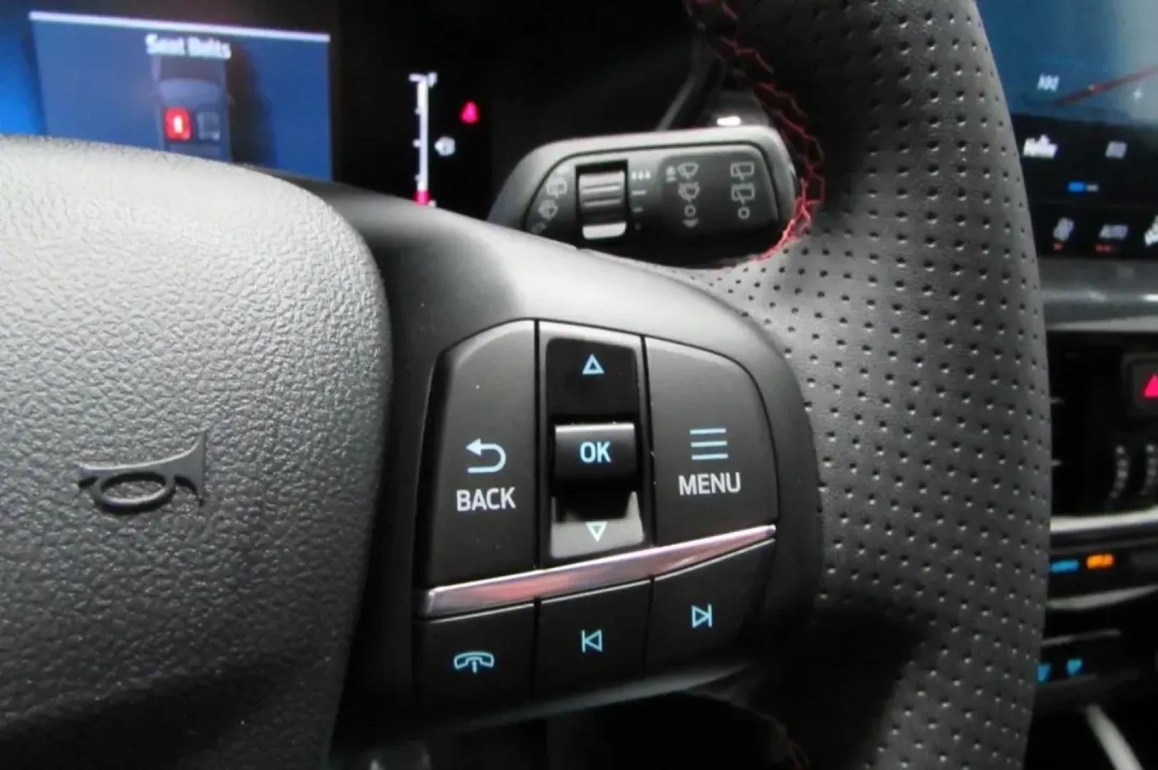 2024 Ford Escape ST-Line Select (1FMCU9NZ6RU) with an 2.5L iVCT Atkinson Cycle I-4 Hybrid engine, located at 12836 Highway 21, De Soto, MO, 63020, (636) 337-7777, 38.151867, -90.575615 - **Discover Adventure with the 2024 Ford Escape Hybrid Perfect for Every Journey!**<br /> <br /> Are you ready to elevate your daily commutes or weekend getaways? The 2024 Ford Escape Hybrid is your ultimate companion for both urban exploration and outdoor adventures, designed to meet the needs of m - Photo#20