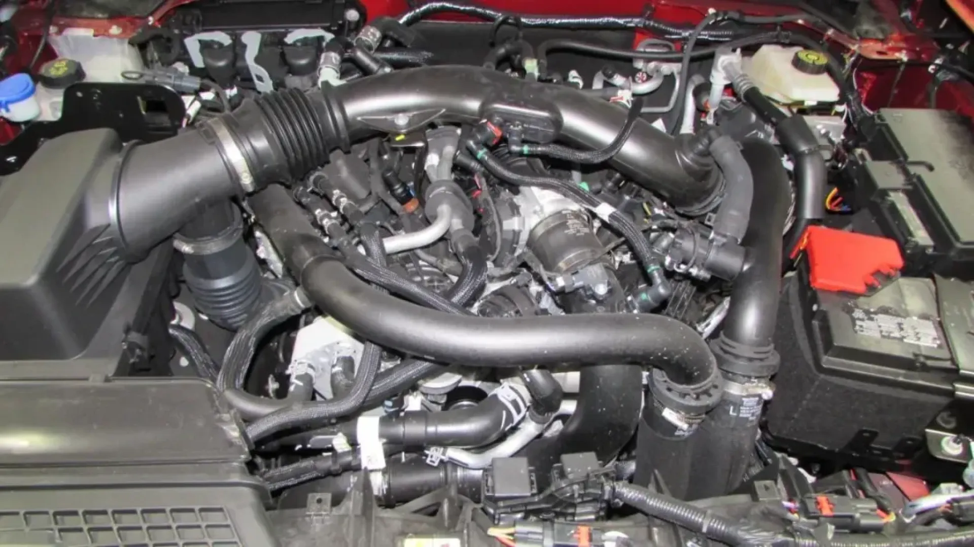 2024 Ford Bronco Raptor (1FMEE0RRXRL) with an 3.0L EcoBoost V6 engine, Automatic transmission, located at 12836 Highway 21, De Soto, MO, 63020, (636) 337-7777, 38.151867, -90.575615 - **Unleash Your Adventurous Spirit with the 2024 Ford Bronco Raptor!**<br /> <br /> Are you ready to conquer both city streets and rugged trails? Look no further than the stunning 2024 Ford Bronco Raptor, available now at Pettus Ford De Soto. This SUV is the embodiment of adventure, perfect for those - Photo#6