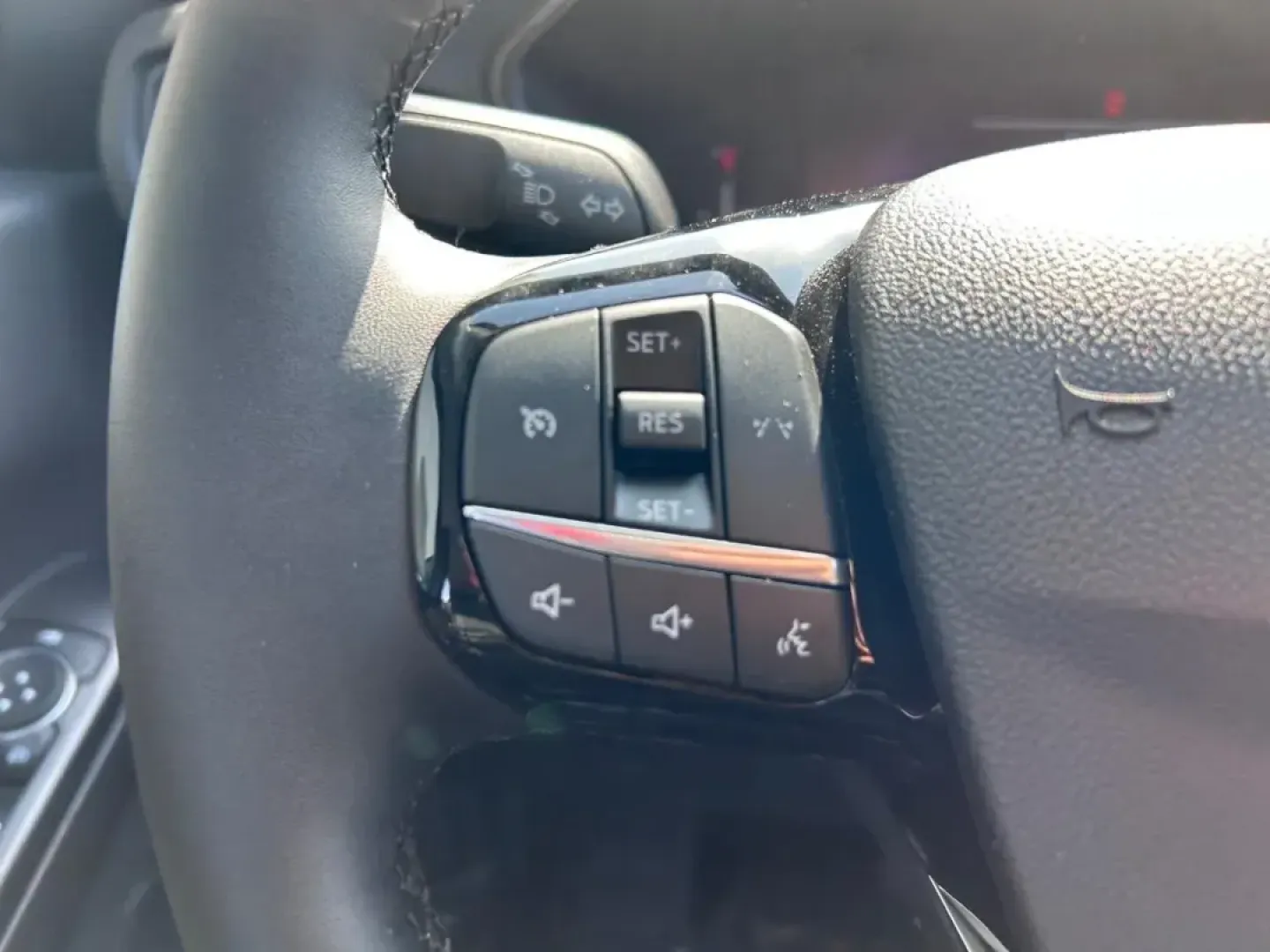 2025 Ford Escape Active (1FMCU0GNXSU) with an 1.5L EcoBoost engine, Automatic transmission, located at 12836 Highway 21, De Soto, MO, 63020, (636) 337-7777, 38.151867, -90.575615 - **Unleash Your Adventurous Spirit with the 2025 Ford Escape Active at Pettus Ford Fredericktown!**<br /> <br /> If you're searching for the perfect blend of style, comfort, and performance for your next family adventure or daily commute, look no further than the 2025 Ford Escape Active! This sporty - Photo#11