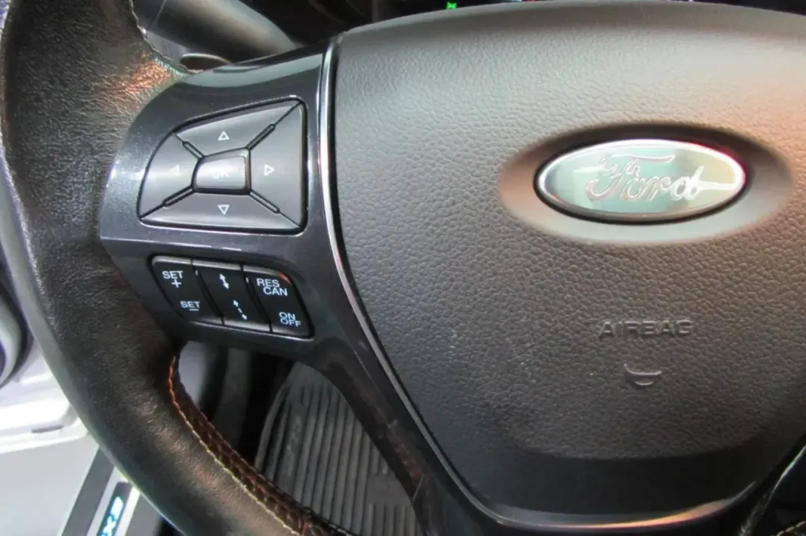 2016 /Ebony Black Leather Ford Explorer Platinum (1FM5K8HT0GG) with an Other engine, Automatic transmission, located at 12836 Highway 21, De Soto, MO, 63020, (636) 337-7777, 38.151867, -90.575615 - ### Discover Your Next Adventure with the 2016 Ford Explorer Platinum at Pettus Ford De Soto!<br /> <br /> Are you ready for a family getaway, a weekend adventure, or a stylish daily commute? The **2016 Ford Explorer Platinum** is your ticket to a versatile lifestyle, combining comfort, capability, - Photo#15