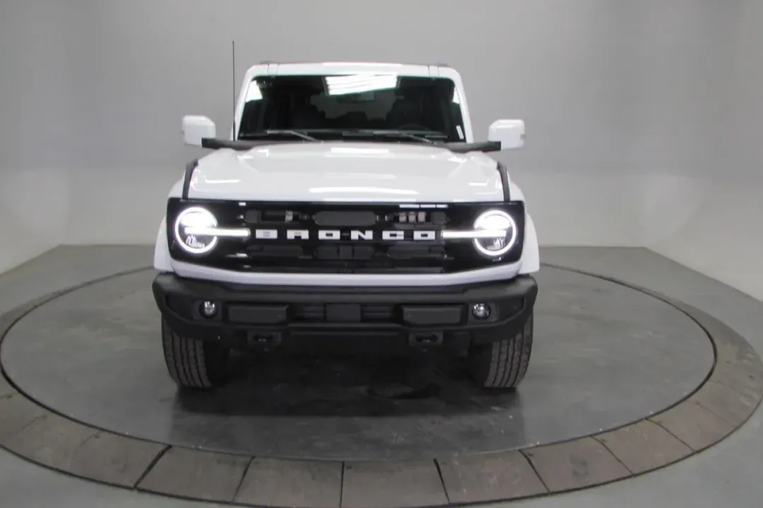 photo of 2025 Ford Bronco Outer Banks
