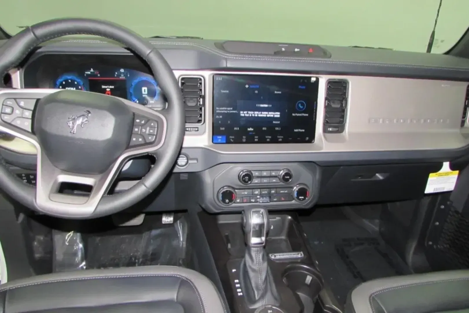 2025 /Smoked Truffle w/Black Leather Ford Bronco Outer Banks (1FMEE8BP0SL) with an 2.7L V6 Turbocharged engine, Automatic transmission, located at 12836 Highway 21, De Soto, MO, 63020, (636) 337-7777, 38.151867, -90.575615 - **Unleash Your Adventurous Spirit with the 2025 Ford Bronco Outer Banks!**<br /> <br /> Are you ready to tackle the great outdoors or navigate the urban jungle? The 2025 Ford Bronco Outer Banks is not just an SUV; it's a lifestyle choice for adventure seekers and families alike. With its rugged yet - Photo#20