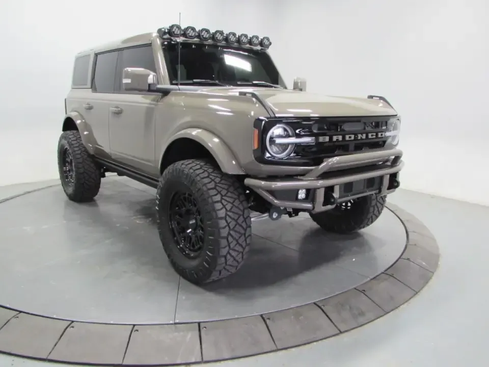 photo of 2025 Ford Bronco Outer Banks