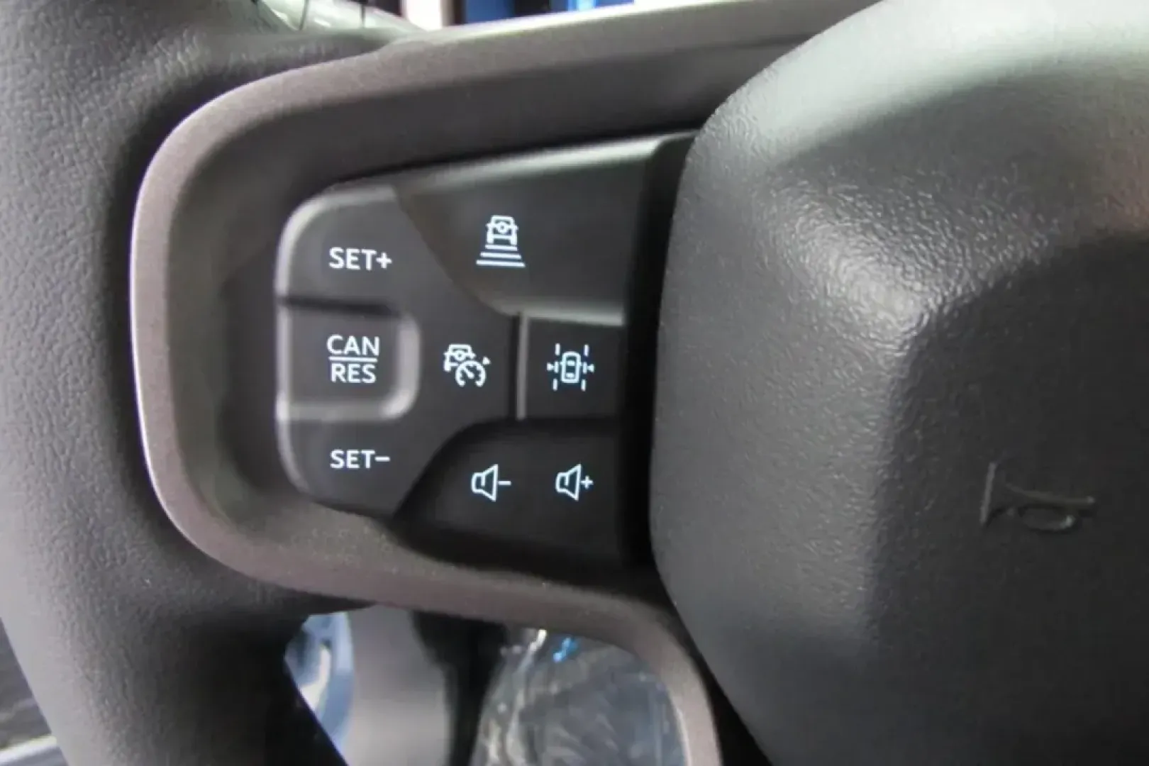 2025 /Smoked Truffle w/Black Leather Ford Bronco Outer Banks (1FMEE8BP7SL) with an 2.7L V6 Turbocharged engine, Automatic transmission, located at 12836 Highway 21, De Soto, MO, 63020, (636) 337-7777, 38.151867, -90.575615 - ### Explore Adventure with the 2025 Ford Bronco Outer Banks at Pettus Ford De Soto<br /> <br /> Are you ready to elevate your weekend getaways or tackle daily commutes with an SUV that seamlessly blends rugged capability and sophisticated comfort? Look no further than the **2025 Ford Bronco Outer Ba - Photo#13