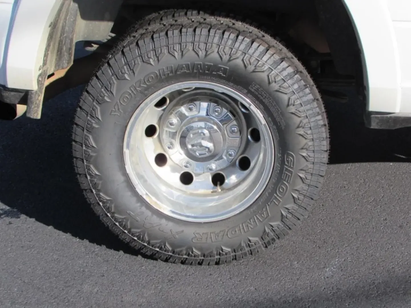 2022 /Black Ram 3500 Laramie (3C63RRJLXNG) with an Other engine, located at 12830 Highway 21, De Soto, MO, 63020, (636) 337-7777, 38.153099, -90.573624 - Are you ready to elevate your work and adventure game? Look no further than this stunning 2022 Ram 3500 4WD Laramie Crew Cab, now available at Pettus CDJR DeSoto, your trusted source for **quality used vehicles** in De Soto, MO. Whether you're hauling equipment for work, towing a trailer for your we - Photo#11