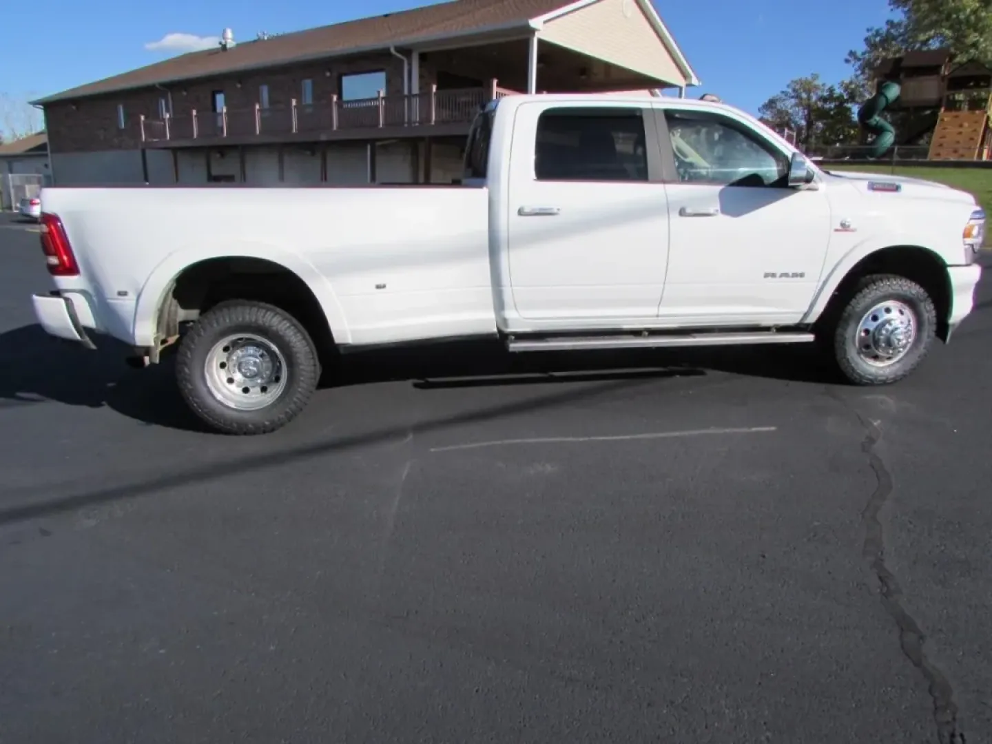 2022 /Black Ram 3500 Laramie (3C63RRJLXNG) with an Other engine, located at 12830 Highway 21, De Soto, MO, 63020, (636) 337-7777, 38.153099, -90.573624 - Are you ready to elevate your work and adventure game? Look no further than this stunning 2022 Ram 3500 4WD Laramie Crew Cab, now available at Pettus CDJR DeSoto, your trusted source for **quality used vehicles** in De Soto, MO. Whether you're hauling equipment for work, towing a trailer for your we - Photo#7