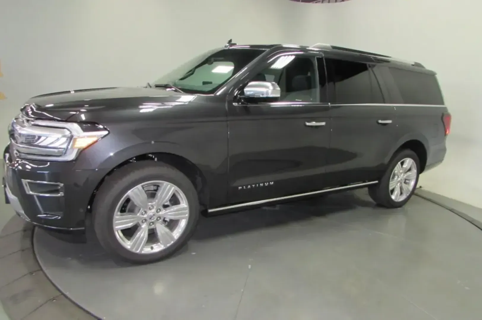2024 Ford Expedition Max Platinum (1FMJK1M89RE) with an 3.5L EcoBoost V6 engine, Automatic transmission, located at 12836 Highway 21, De Soto, MO, 63020, (636) 337-7777, 38.151867, -90.575615 - ### Unleash Your Adventurous Spirit with the 2024 Ford Expedition Max Platinum<br /> <br /> Are you ready to elevate your family adventures or tackle your daily commute with unmatched style and comfort? Look no further than the exceptional **2024 Ford Expedition Max Platinum**, now available at **Pe - Photo#2