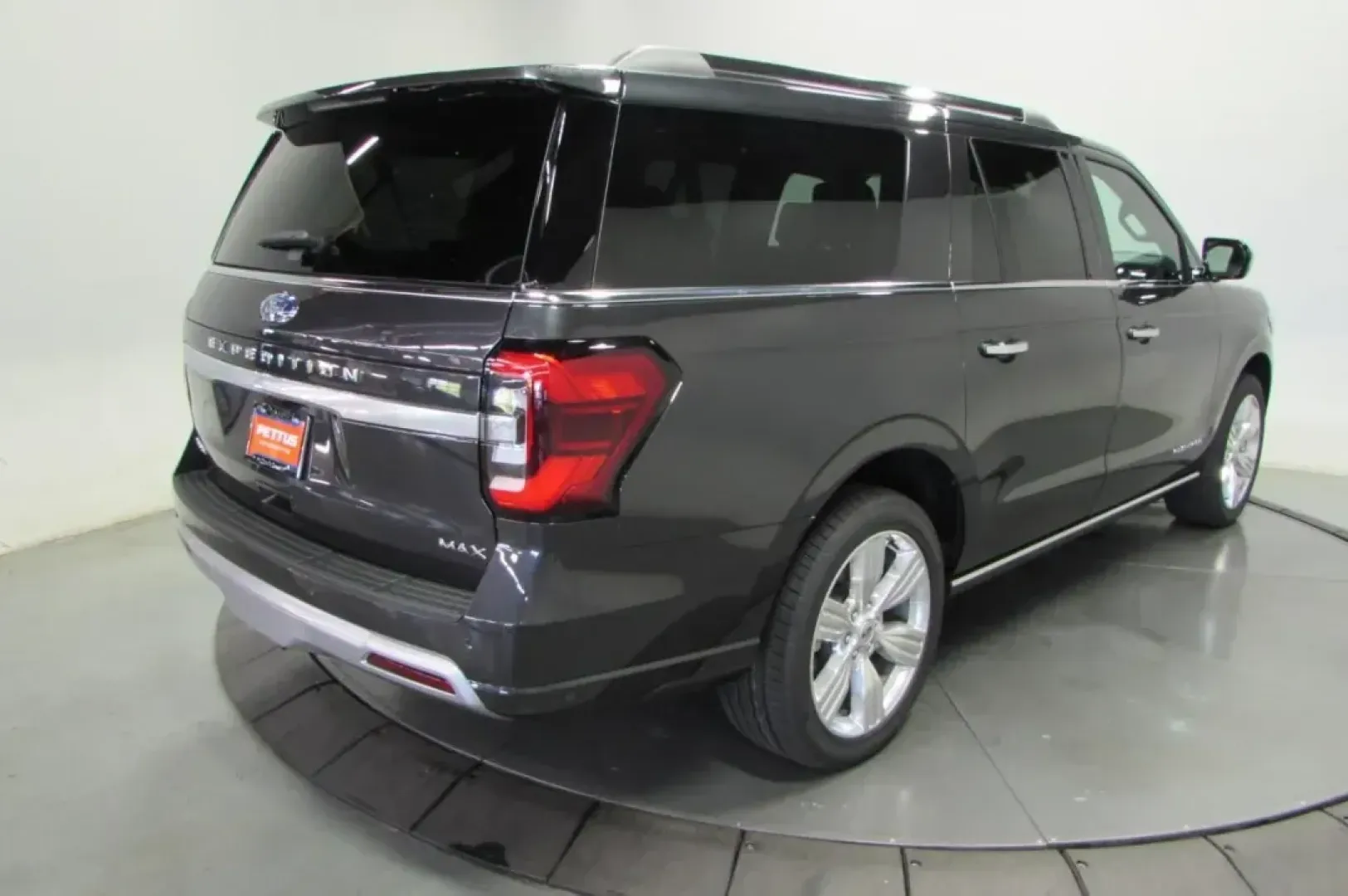 2024 Ford Expedition Max Platinum (1FMJK1M89RE) with an 3.5L EcoBoost V6 engine, Automatic transmission, located at 12836 Highway 21, De Soto, MO, 63020, (636) 337-7777, 38.151867, -90.575615 - ### Unleash Your Adventurous Spirit with the 2024 Ford Expedition Max Platinum<br /> <br /> Are you ready to elevate your family adventures or tackle your daily commute with unmatched style and comfort? Look no further than the exceptional **2024 Ford Expedition Max Platinum**, now available at **Pe - Photo#4