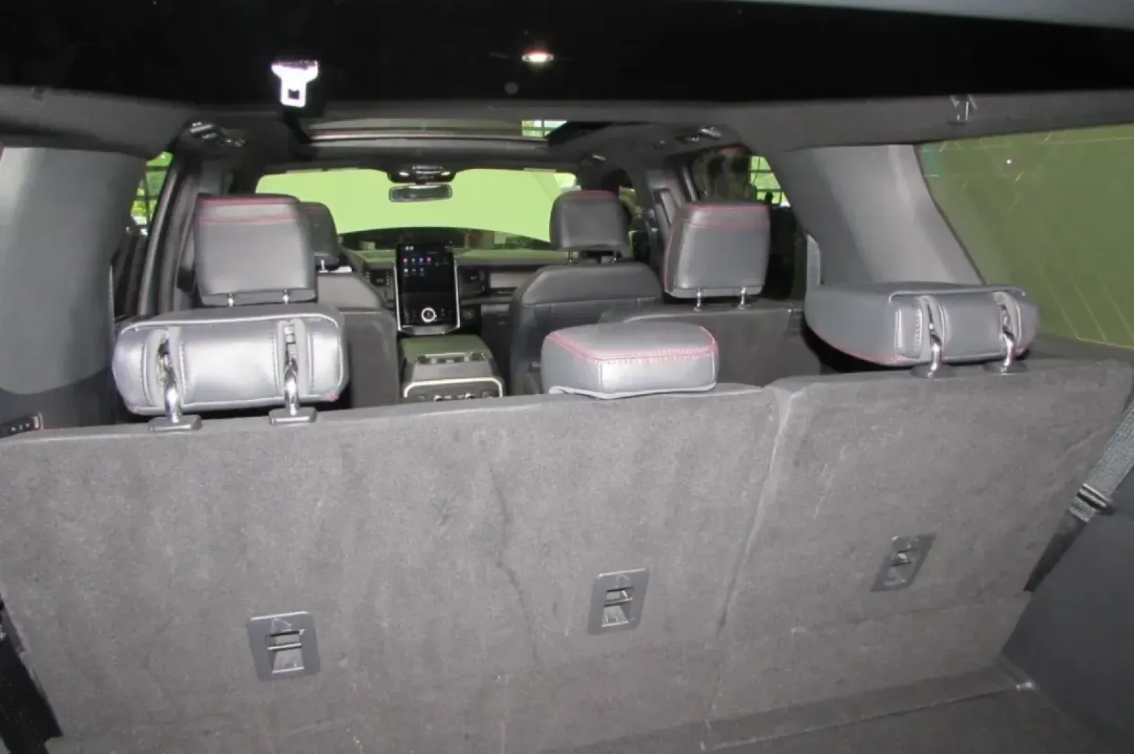 2024 Ford Expedition Max Limited (1FMJK2A84RE) with an 3.5L EcoBoost V6 engine, Automatic transmission, located at 12836 Highway 21, De Soto, MO, 63020, (636) 337-7777, 38.151867, -90.575615 - **Discover the Ultimate Family Adventure Vehicle at Pettus Ford De Soto!**<br /> <br /> Are you ready to elevate your family adventures and weekend getaways? Look no further! The **2024 Ford Expedition Max Limited** is the perfect SUV for growing families and those who crave spaciousness and comfort - Photo#32