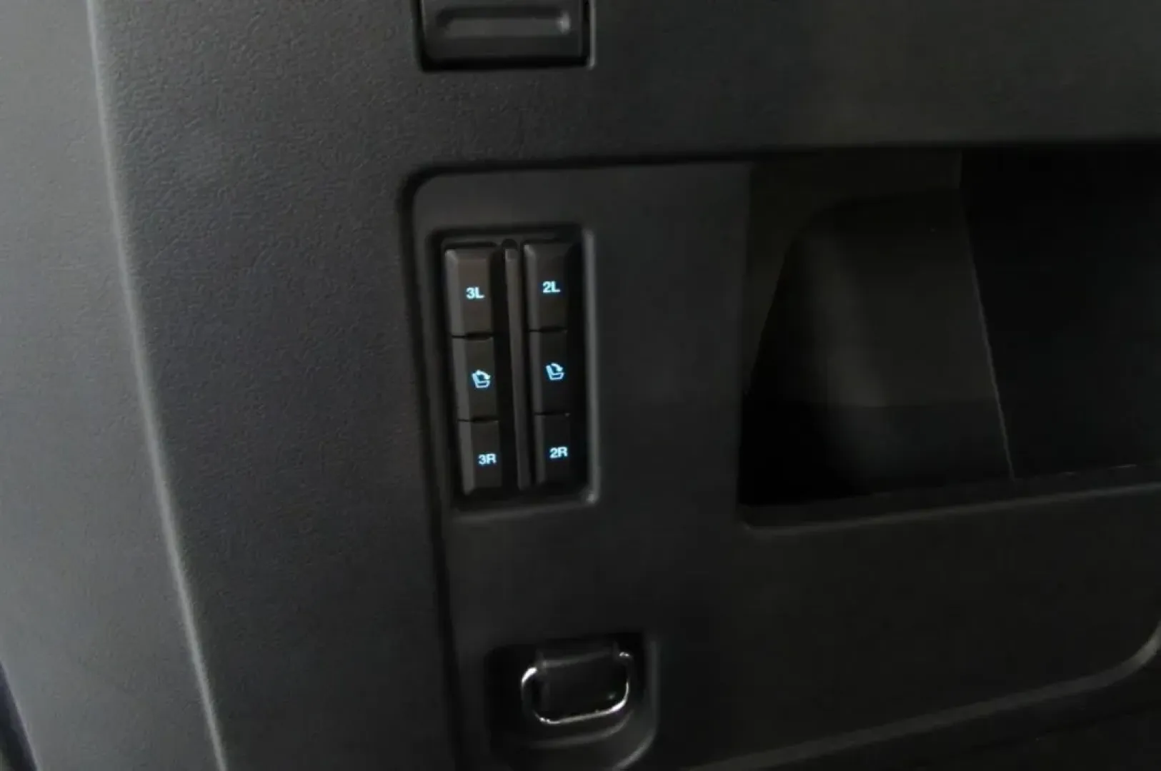 2024 Ford Expedition Max Limited (1FMJK2A84RE) with an 3.5L EcoBoost V6 engine, Automatic transmission, located at 12836 Highway 21, De Soto, MO, 63020, (636) 337-7777, 38.151867, -90.575615 - **Discover the Ultimate Family Adventure Vehicle at Pettus Ford De Soto!**<br /> <br /> Are you ready to elevate your family adventures and weekend getaways? Look no further! The **2024 Ford Expedition Max Limited** is the perfect SUV for growing families and those who crave spaciousness and comfort - Photo#34
