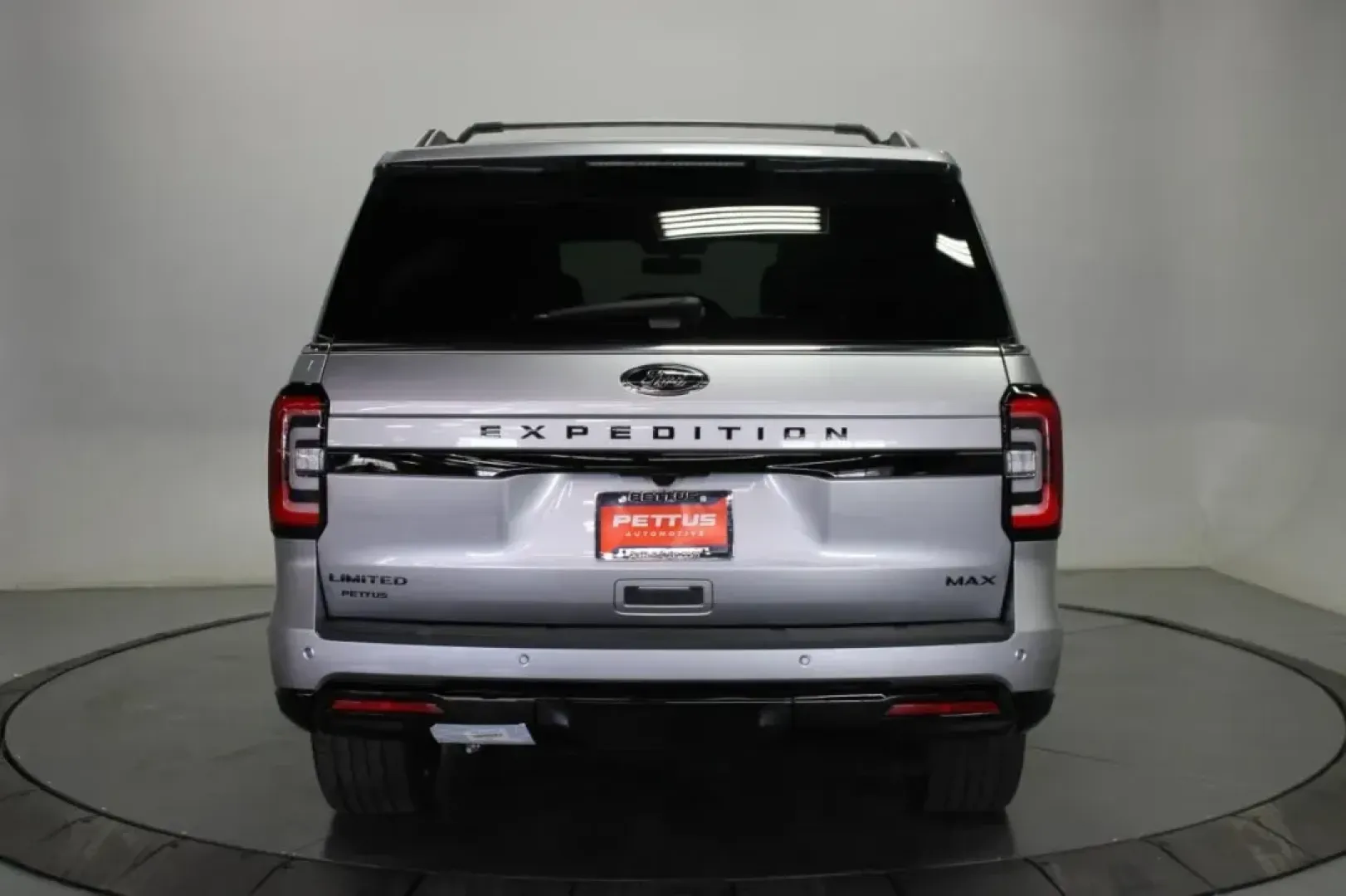 2024 Ford Expedition Max Limited (1FMJK2AG4RE) with an 3.5L V6 Turbocharged engine, Automatic transmission, located at 12836 Highway 21, De Soto, MO, 63020, (636) 337-7777, 38.151867, -90.575615 - ### Elevate Your Adventures with the 2024 Ford Expedition Max Limited<br /> <br /> Are you ready to transform your family road trips or weekend getaways into memorable adventures? Look no further than the 2024 Ford Expedition Max Limited available at Pettus Ford De Soto. This spacious and luxurious - Photo#3