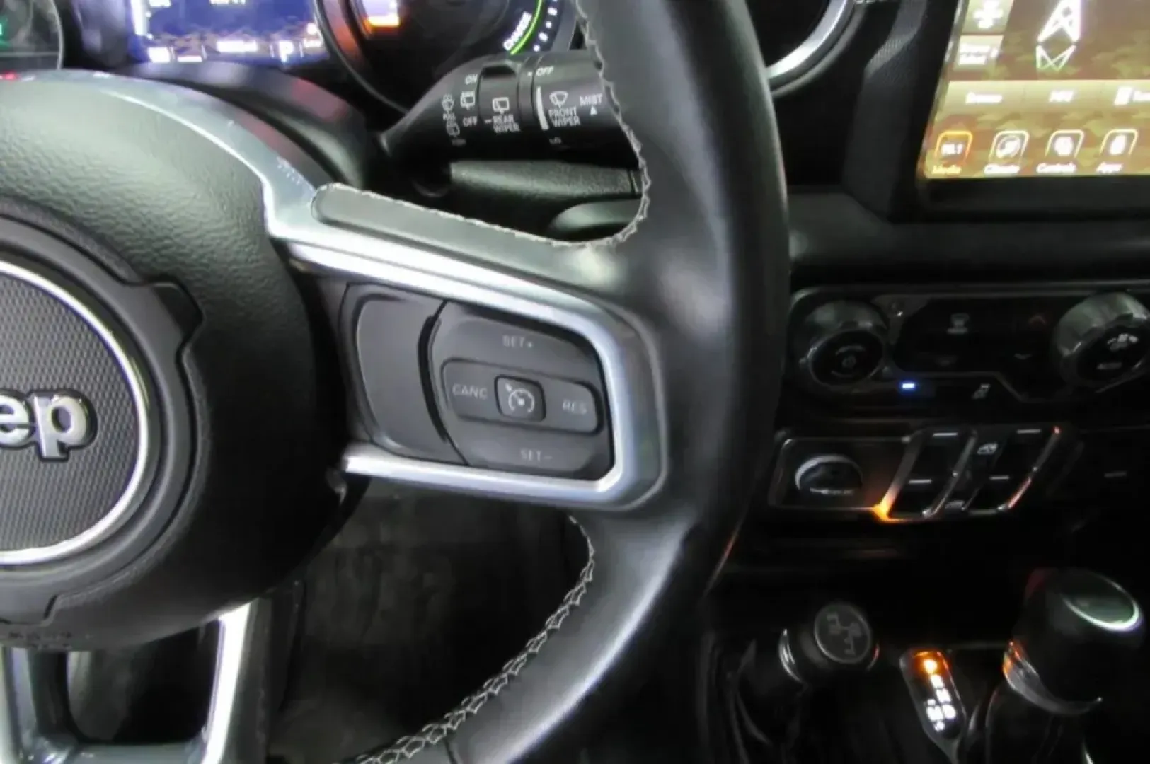 2022 /Black Leather Jeep Wrangler Unlimited Sahara 4xe (1C4JJXP68NW) with an Other engine, Automatic transmission, located at 12830 Highway 21, De Soto, MO, 63020, (636) 337-7777, 38.153099, -90.573624 - **Experience the Ultimate Adventure with the 2022 Jeep Wrangler Unlimited Sahara 4xe at Pettus CDJR DeSoto!**<br /> <br /> Are you in search of the perfect SUV to elevate your family outings or weekend adventures? Look no further than the 2022 Jeep Wrangler Unlimited Sahara 4xe, available now at Pet - Photo#18