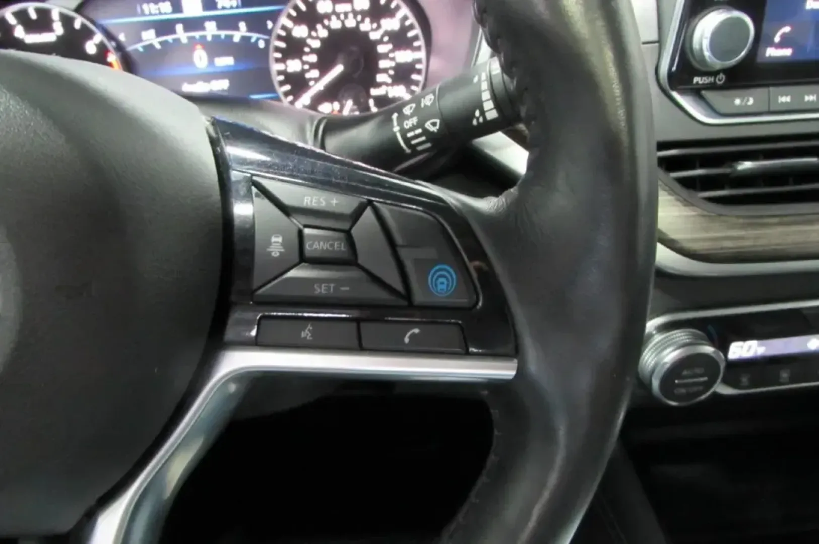 2021 /Charcoal Leather Nissan Altima 2.5 Platinum (1N4BL4FW1MN) with an Other engine, Automatic transmission, located at 12830 Highway 21, De Soto, MO, 63020, (636) 337-7777, 38.153099, -90.573624 - **Experience the Road Like Never Before: 2021 Nissan Altima Platinum Awaits You at Pettus CDJR DeSoto!**<br /> <br /> Are you in the market for a reliable sedan that seamlessly blends style, comfort, and advanced technology? Look no further than this stunning 2021 Nissan Altima Platinum, available n - Photo#17