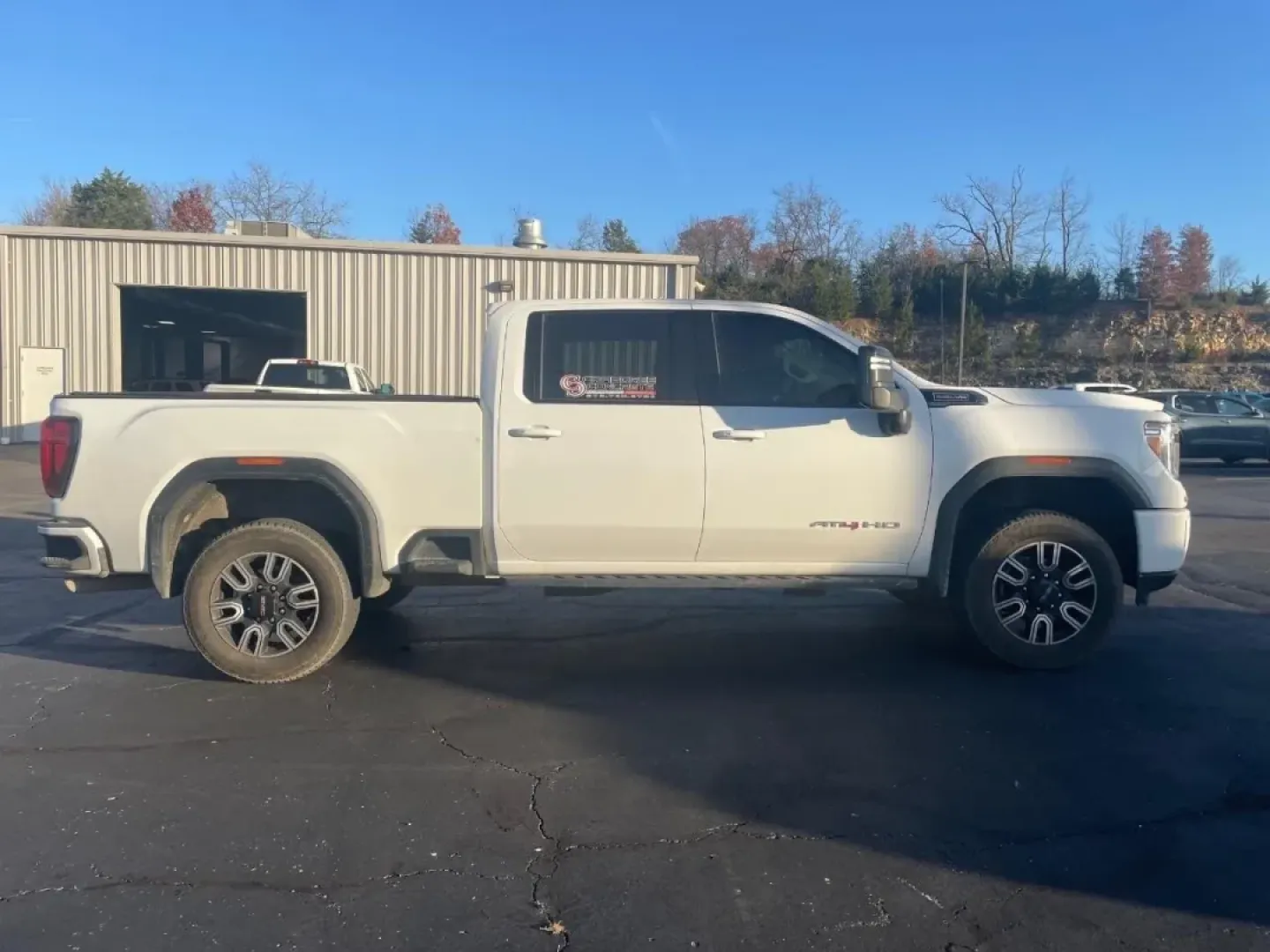 2022 /Jet Black With Kalahari Accents GMC Sierra 2500HD AT4 (1GT49PE73NF) with an Other engine, located at 12836 Highway 21, De Soto, MO, 63020, (636) 337-7777, 38.151867, -90.575615 - **Tackle Tough Jobs and Weekend Adventures with the 2022 GMC Sierra 2500HD AT4 Crew Cab**<br /> <br /> Are you ready to elevate your driving experience while tackling demanding tasks or embarking on thrilling weekend adventures? The 2022 GMC Sierra 2500HD AT4 Crew Cab is a versatile and rugged truck - Photo#1