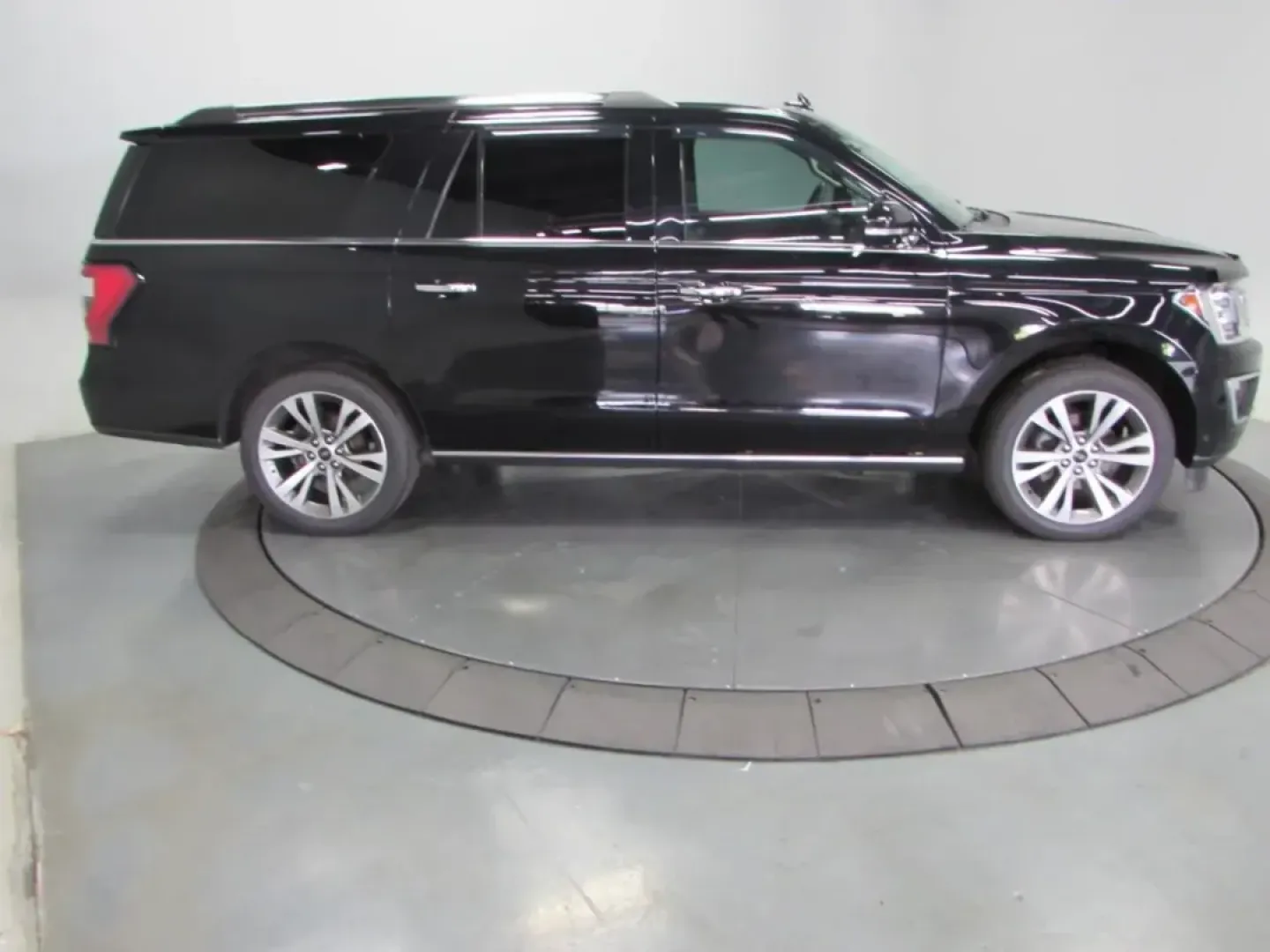 2020 /Medium Stone Leather Ford Expedition Max Limited (1FMJK2AT9LE) with an 3.5L EcoBoost V6 engine, Automatic transmission, located at 12830 Highway 21, De Soto, MO, 63020, (636) 337-7777, 38.153099, -90.573624 - **Discover Adventure and Comfort with the 2020 Ford Expedition Max Limited at Pettus CDJR DeSoto**<br /> <br /> Are you ready to elevate your family road trips, weekend adventures, or daily commutes? Look no further than this stunning 2020 Ford Expedition Max Limited, available now at Pettus CDJR De - Photo#1