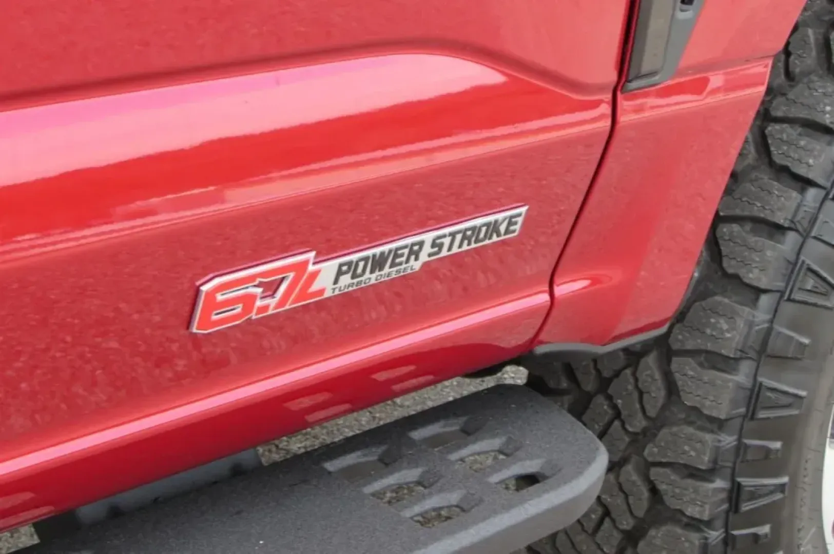 2024 Ford F-250SD Lariat (1FT8W2BM4RE) with an 6.7L Turbocharged engine, located at 12836 Highway 21, De Soto, MO, 63020, (636) 337-7777, 38.151867, -90.575615 - **Unleash Adventure with the 2024 Ford F-250SD Lariat Your Ultimate Trucking Companion!**<br /> <br /> Are you ready to elevate your driving experience? The 2024 Ford F-250SD Lariat is here to redefine what it means to have a reliable, rugged truck that can handle everything from daily commuting to - Photo#11