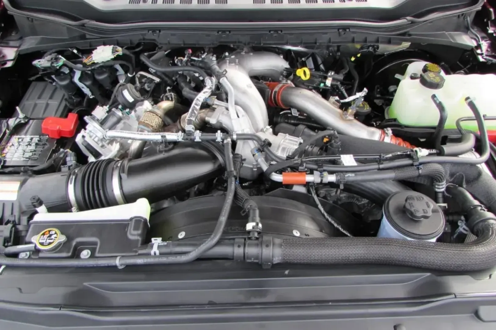 2024 Ford F-250SD Lariat (1FT8W2BM4RE) with an 6.7L Turbocharged engine, located at 12836 Highway 21, De Soto, MO, 63020, (636) 337-7777, 38.151867, -90.575615 - **Unleash Adventure with the 2024 Ford F-250SD Lariat Your Ultimate Trucking Companion!**<br /> <br /> Are you ready to elevate your driving experience? The 2024 Ford F-250SD Lariat is here to redefine what it means to have a reliable, rugged truck that can handle everything from daily commuting to - Photo#7