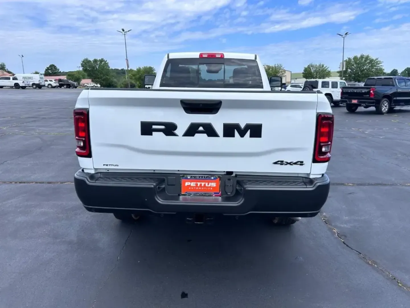 2025 /Diesel Gray/Black Cloth Ram 2500 Tradesman (3C6MR5AJ5SG) with an 6.4L V8 HEMI HD engine, located at 970 Woodlawn Dr., Farmington, MO, 63640, (573) 431-7800, 37.825642, -90.468674 - ### Unleash Adventure with the 2025 Ram 2500 Tradesman!<br /> <br /> Are you ready to elevate your lifestyle with a truck that combines rugged capability with modern convenience? The 2025 Ram 2500 Tradesman is the perfect vehicle for those who crave adventure and need a reliable companion for both w - Photo#3
