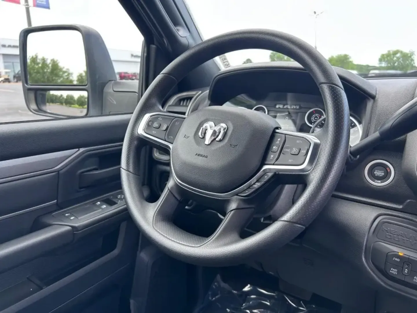 2025 /Diesel Gray/Black Cloth Ram 2500 Tradesman (3C6MR5AJ5SG) with an 6.4L V8 HEMI HD engine, located at 970 Woodlawn Dr., Farmington, MO, 63640, (573) 431-7800, 37.825642, -90.468674 - ### Unleash Adventure with the 2025 Ram 2500 Tradesman!<br /> <br /> Are you ready to elevate your lifestyle with a truck that combines rugged capability with modern convenience? The 2025 Ram 2500 Tradesman is the perfect vehicle for those who crave adventure and need a reliable companion for both w - Photo#9