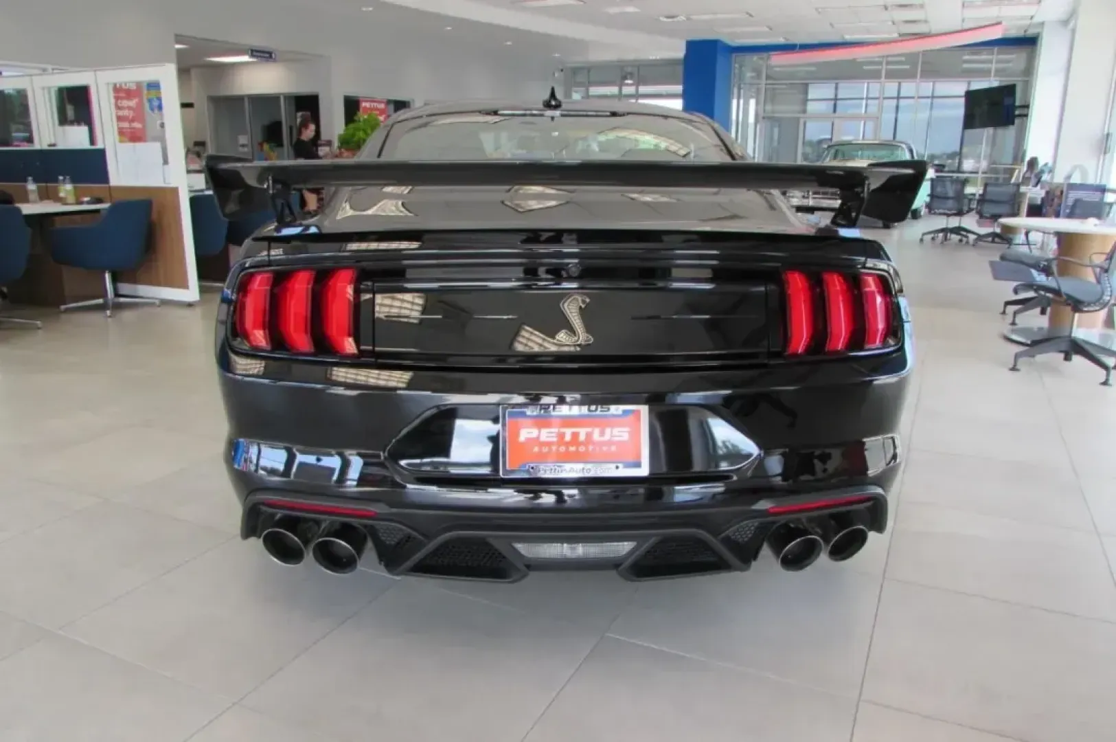 2020 /Ebony w/Smoke Gray Leather Ford Mustang Shelby GT500 (1FA6P8SJ8L5) with an Other engine, located at 12836 Highway 21, De Soto, MO, 63020, (636) 337-7777, 38.151867, -90.575615 - **Unleash Your Inner Speed Demon with the 2020 Ford Mustang Shelby GT500 at Pettus Ford De Soto!**<br /> <br /> Are you ready to elevate your driving experience? Picture yourself behind the wheel of the powerful 2020 Ford Mustang Shelby GT500, the ultimate fusion of performance and style. This two-d - Photo#5