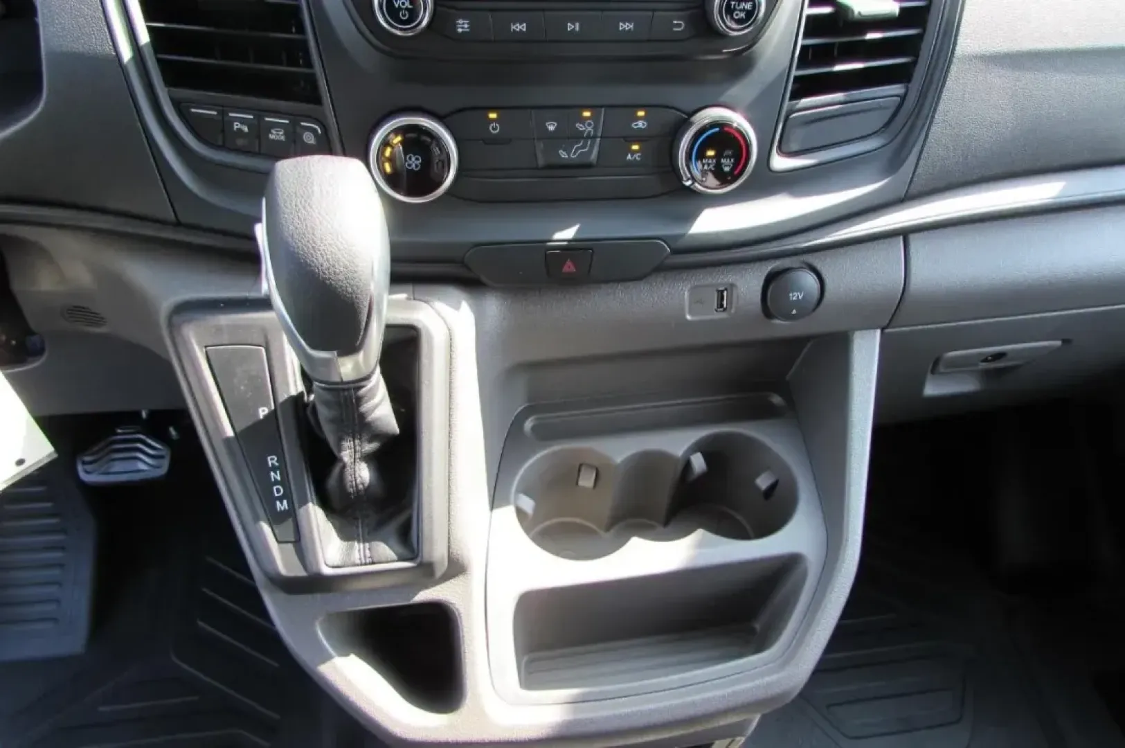2024 Ford Transit-250 Base (1FTBR2C89RK) with an 3.5L PFDi V6 Flex-Fuel engine, Automatic transmission, located at 12836 Highway 21, De Soto, MO, 63020, (636) 337-7777, 38.151867, -90.575615 - **Discover Your Adventure with the 2024 Ford Transit-250 at Pettus Ford De Soto!**<br /> <br /> Imagine embarking on a family road trip or converting a weekend getaway into an unforgettable adventure. With the 2024 Ford Transit-250, your possibilities are endless! This spacious full-size van is desi - Photo#19
