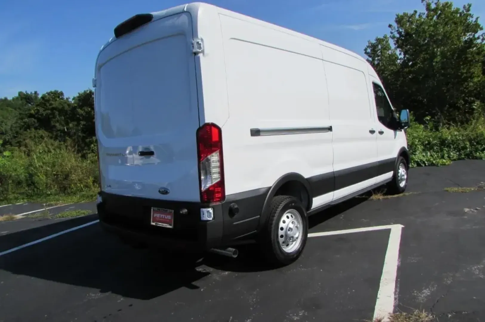 2024 Ford Transit-250 Base (1FTBR2C89RK) with an 3.5L PFDi V6 Flex-Fuel engine, Automatic transmission, located at 12836 Highway 21, De Soto, MO, 63020, (636) 337-7777, 38.151867, -90.575615 - **Discover Your Adventure with the 2024 Ford Transit-250 at Pettus Ford De Soto!**<br /> <br /> Imagine embarking on a family road trip or converting a weekend getaway into an unforgettable adventure. With the 2024 Ford Transit-250, your possibilities are endless! This spacious full-size van is desi - Photo#4