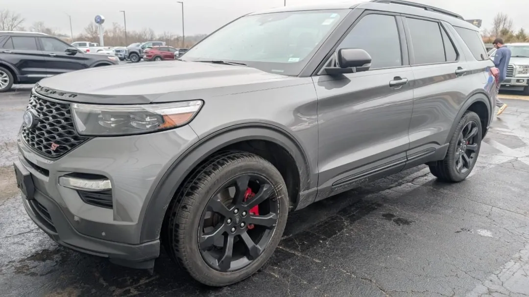 photo of 2023 Ford Explorer ST