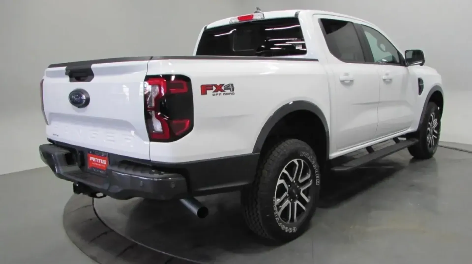 2024 Ford Ranger LARIAT (1FTER4KH2RL) with an 2.3L EcoBoost engine, Automatic transmission, located at 12836 Highway 21, De Soto, MO, 63020, (636) 337-7777, 38.151867, -90.575615 - **Unleash Your Adventurous Spirit with the 2024 Ford Ranger LARIAT!**<br /> <br /> Are you ready to elevate your weekend adventures or tackle your daily commute with style and confidence? The 2024 Ford Ranger LARIAT is here to transform how you experience the road, whether you're heading to the grea - Photo#6