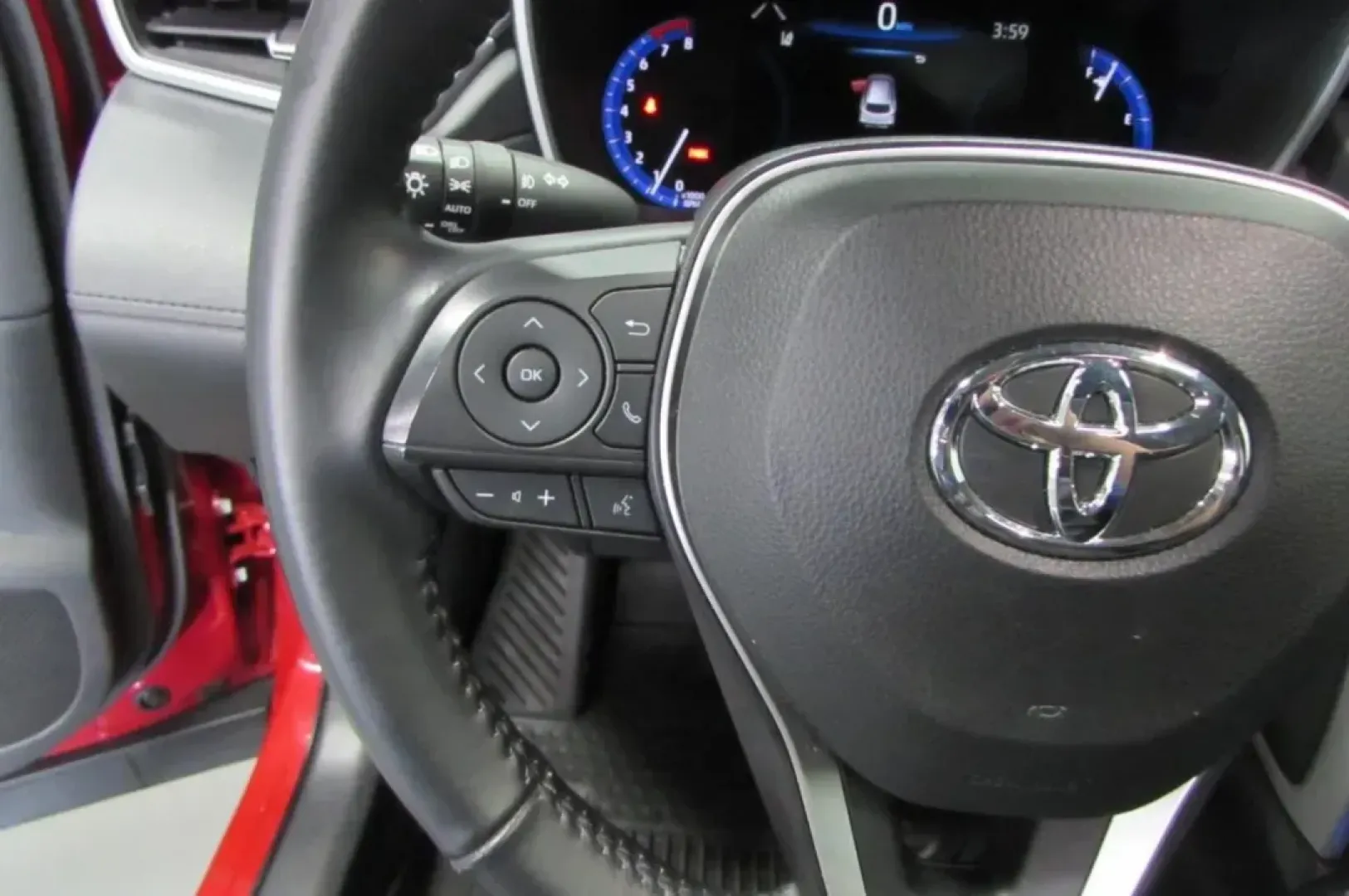 2022 /Black Leather Toyota Corolla Cross XLE (7MUDAABG8NV) with an Other engine, Automatic transmission, located at 12836 Highway 21, De Soto, MO, 63020, (636) 337-7777, 38.151867, -90.575615 - **Discover Your Adventure with the 2022 Toyota Corolla Cross XLE!**<br /> <br /> Are you searching for the perfect vehicle that combines style, comfort, and functionality? Whether you're a growing family, an outdoor enthusiast, or someone who faces long commutes daily, the 2022 Toyota Corolla Cross - Photo#14