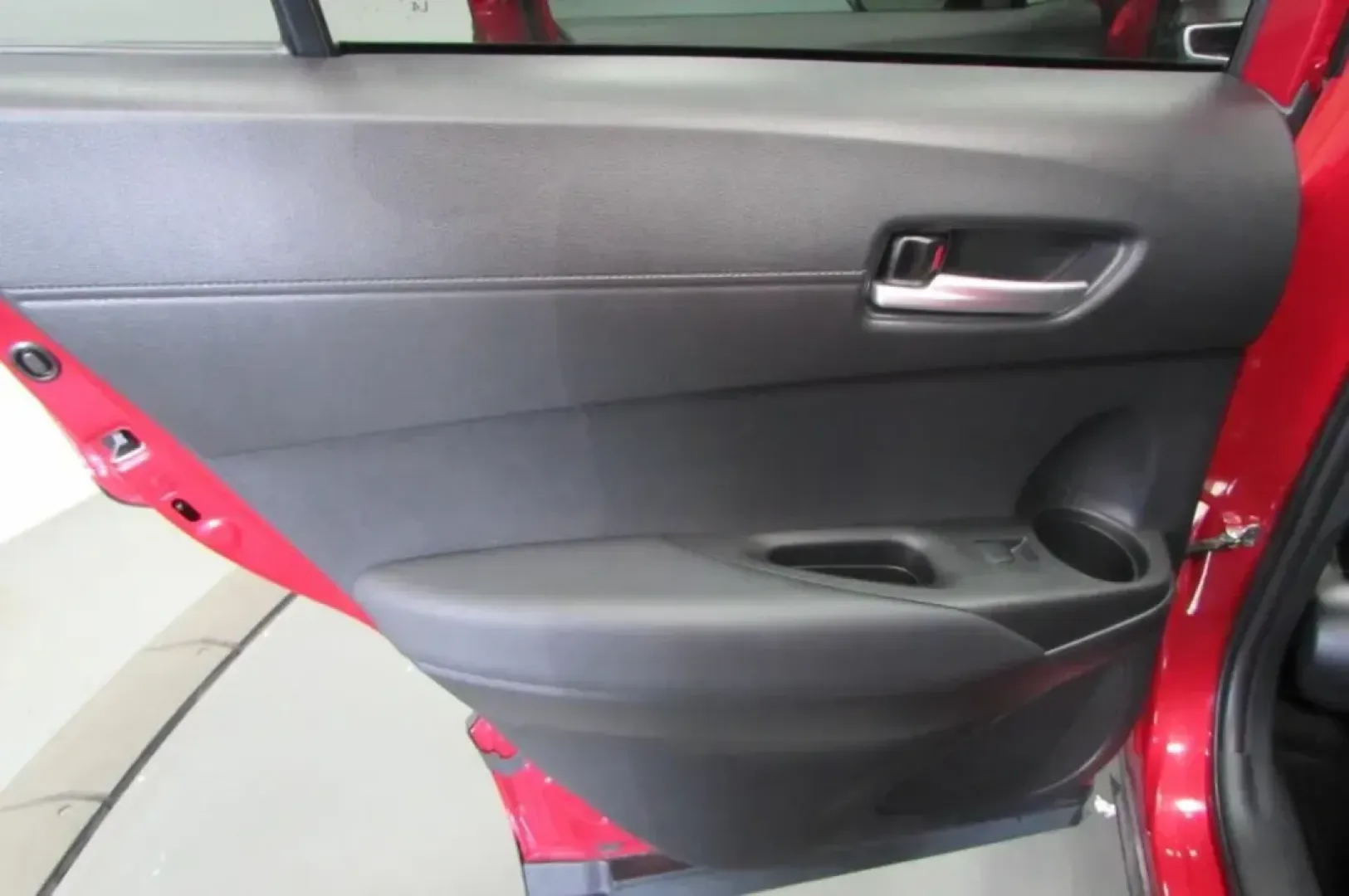 2022 /Black Leather Toyota Corolla Cross XLE (7MUDAABG8NV) with an Other engine, Automatic transmission, located at 12836 Highway 21, De Soto, MO, 63020, (636) 337-7777, 38.151867, -90.575615 - **Discover Your Adventure with the 2022 Toyota Corolla Cross XLE!**<br /> <br /> Are you searching for the perfect vehicle that combines style, comfort, and functionality? Whether you're a growing family, an outdoor enthusiast, or someone who faces long commutes daily, the 2022 Toyota Corolla Cross - Photo#22