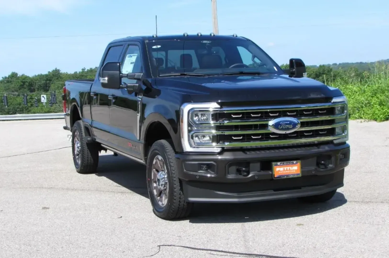 2025 /Java Ford F-250SD King Ranch (1FT8W2BM1SE) with an 6.7L Turbocharged engine, located at 12836 Highway 21, De Soto, MO, 63020, (636) 337-7777, 38.151867, -90.575615 - **Elevate Your Adventures with the 2025 Ford F-250SD King Ranch!**<br /> <br /> Are you ready to transform your driving experience? The 2025 Ford F-250SD King Ranch is designed for those who demand power, versatility, and style-making it the perfect vehicle for weekend adventures, family road trips, - Photo#0