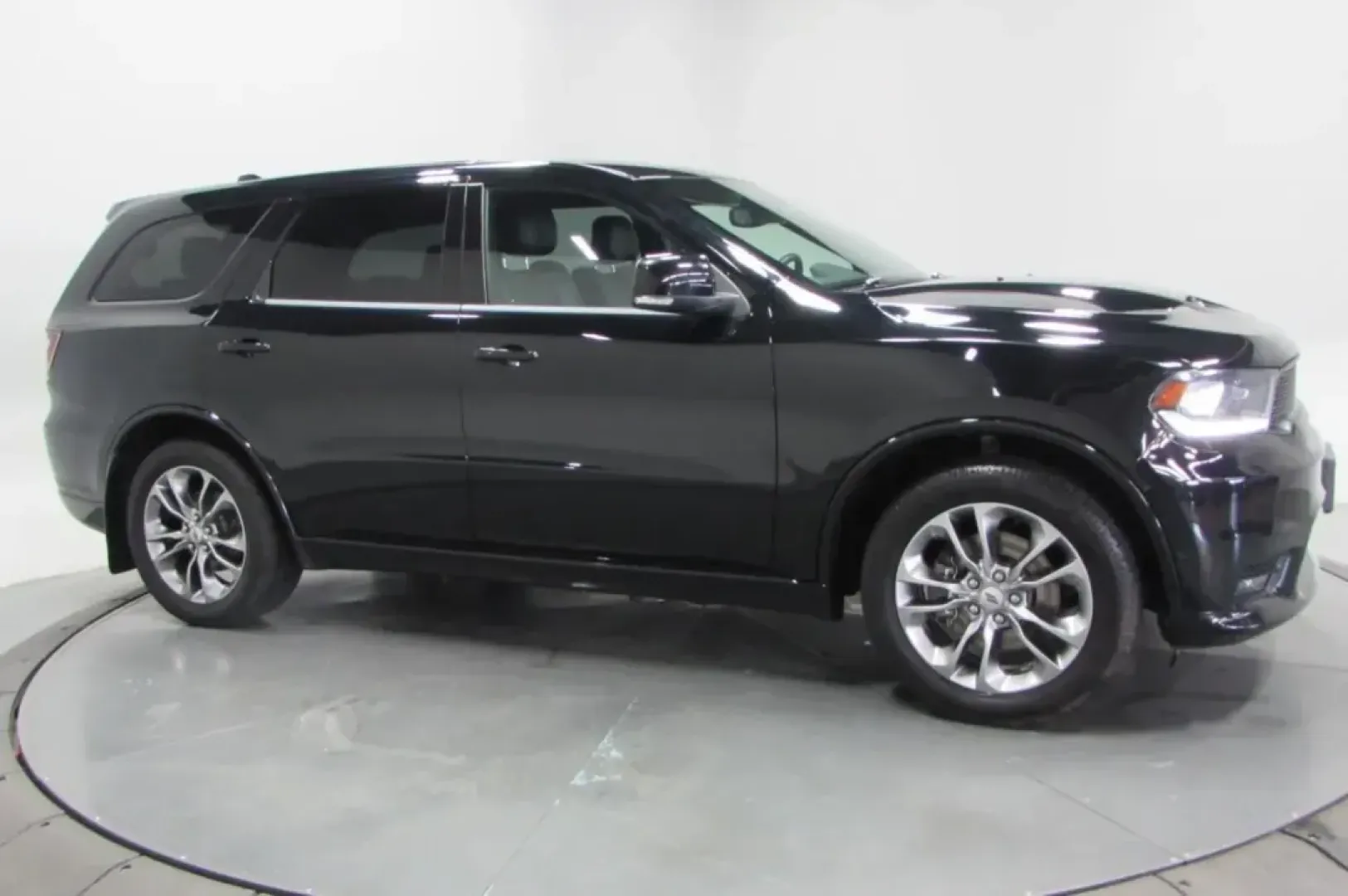 2019 /Red/Black Leather Trimmed Dodge Durango R/T (1C4SDJCT7KC) with an Other engine, Automatic transmission, located at 12830 Highway 21, De Soto, MO, 63020, (636) 337-7777, 38.153099, -90.573624 - **Explore New Adventures with the 2019 Dodge Durango R/T Perfect for Family Road Trips and Weekend Gatherings!**<br /> <br /> Whether you're navigating the bustling streets of De Soto, MO, or embarking on a family road trip to your favorite state park, the 2019 Dodge Durango R/T is the ultimate veh - Photo#3