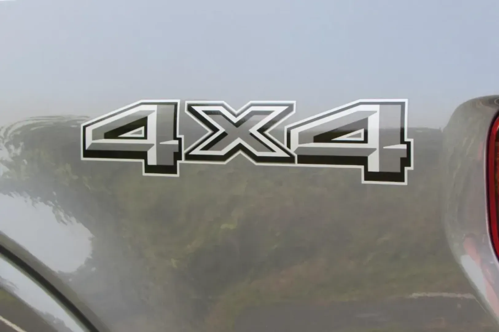 2024 Ford F-150 XLT (1FTFW3L80RK) with an 3.5L V6 Turbocharged engine, located at 12836 Highway 21, De Soto, MO, 63020, (636) 337-7777, 38.151867, -90.575615 - **Discover the Ultimate Truck for Adventure: 2024 Ford F-150 XLT at Pettus Ford De Soto**<br /> <br /> Are you ready to elevate your daily drive or weekend excursions? Imagine tackling the rugged trails or cruising through the city with confidence in a powerful truck that embodies both strength and - Photo#9