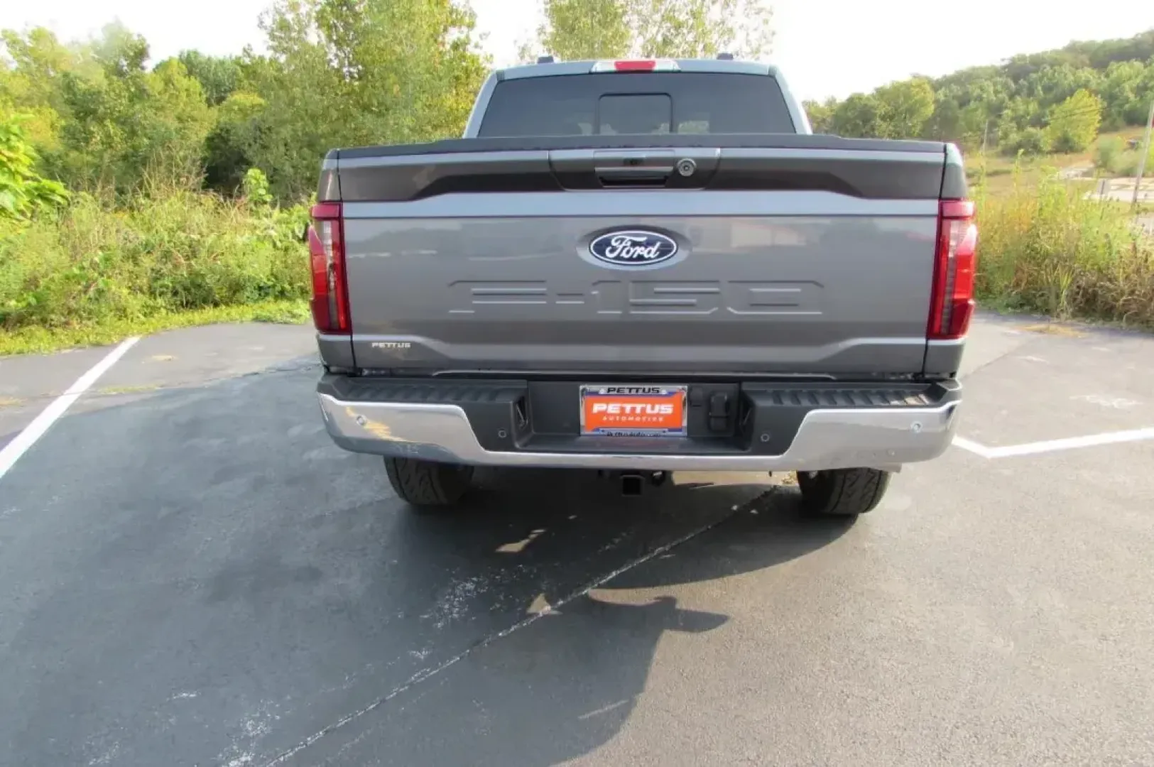 2024 Ford F-150 XLT (1FTFW3L80RK) with an 3.5L V6 Turbocharged engine, located at 12836 Highway 21, De Soto, MO, 63020, (636) 337-7777, 38.151867, -90.575615 - **Discover the Ultimate Truck for Adventure: 2024 Ford F-150 XLT at Pettus Ford De Soto**<br /> <br /> Are you ready to elevate your daily drive or weekend excursions? Imagine tackling the rugged trails or cruising through the city with confidence in a powerful truck that embodies both strength and - Photo#5