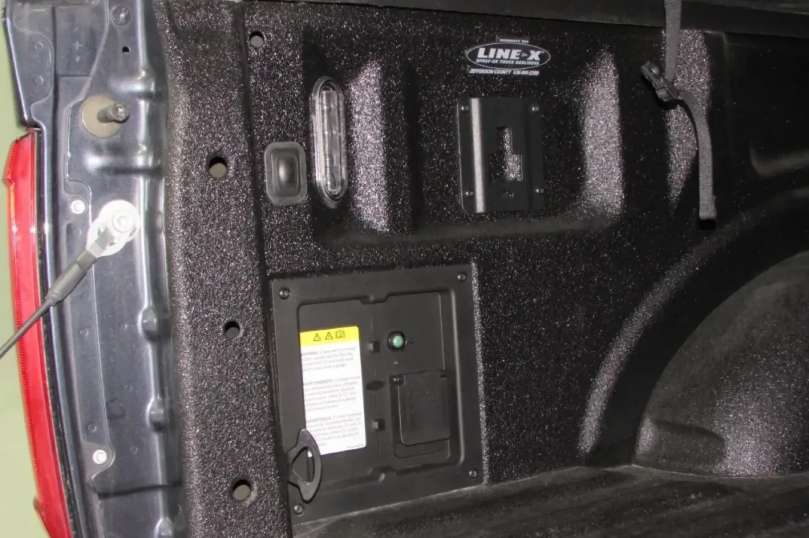 2022 /Black Ford F-150 Platinum (1FTFW1EDXNF) with an Other engine, located at 12836 Highway 21, De Soto, MO, 63020, (636) 337-7777, 38.151867, -90.575615 - ### Unlock Adventure with the 2022 Ford F-150: Your Perfect All-Around Truck!<br /> <br /> Are you searching for a versatile vehicle that seamlessly blends rugged capability with everyday comfort? Look no further than the stunning 2022 Ford F-150, a truck designed for those who demand performance, s - Photo#13