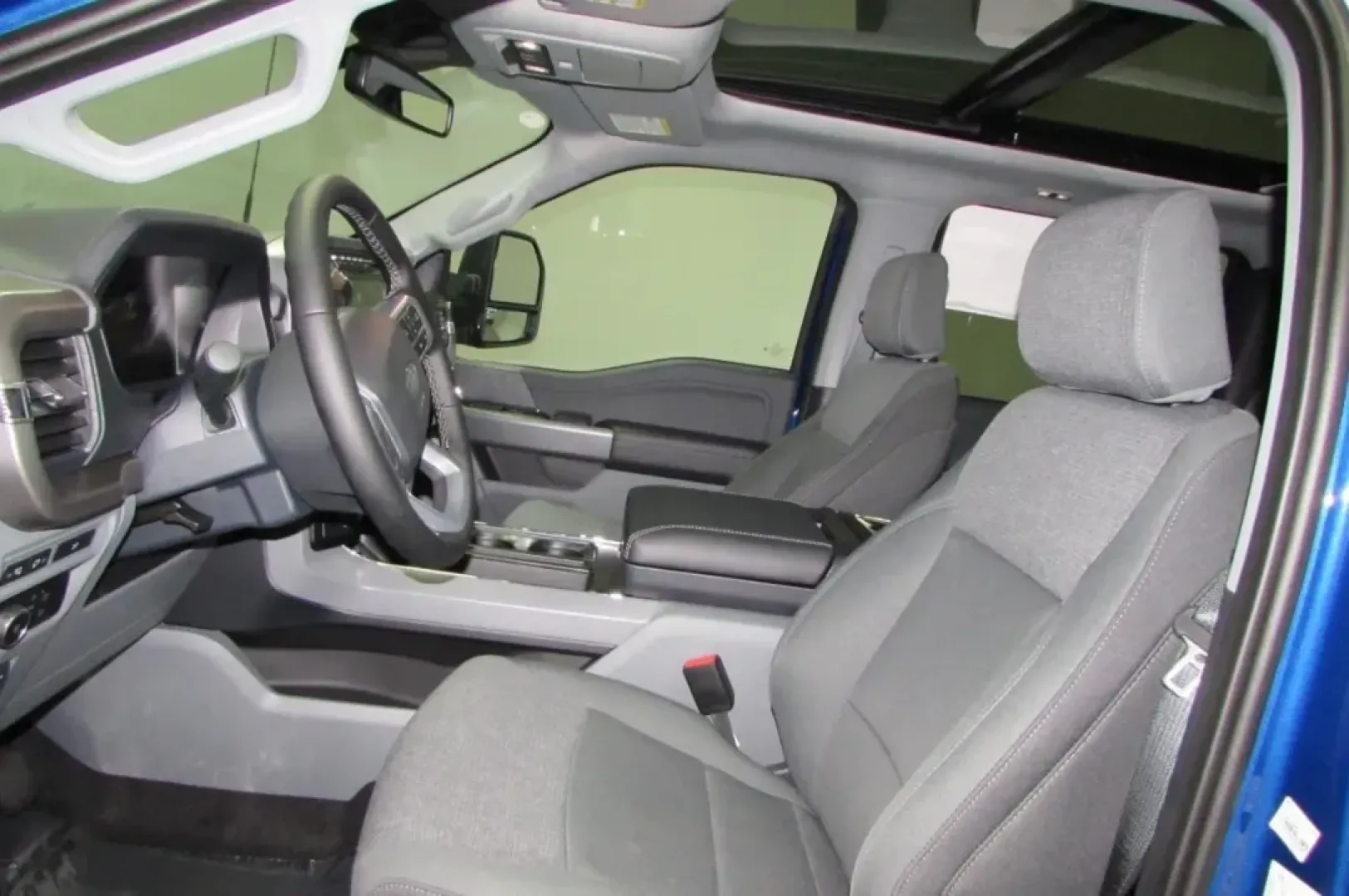 2024 Ford F-150 XLT (1FTFW3L81RK) with an 3.5L V6 Turbocharged engine, located at 12836 Highway 21, De Soto, MO, 63020, (636) 337-7777, 38.151867, -90.575615 - **Discover the Perfect Blend of Power and Comfort with the 2024 Ford F-150 XLT at Pettus Ford De Soto!**<br /> <br /> Are you ready to elevate your adventures and enhance your daily commute? The 2024 Ford F-150 XLT is the ultimate truck designed for those who value performance, comfort, and versatil - Photo#14