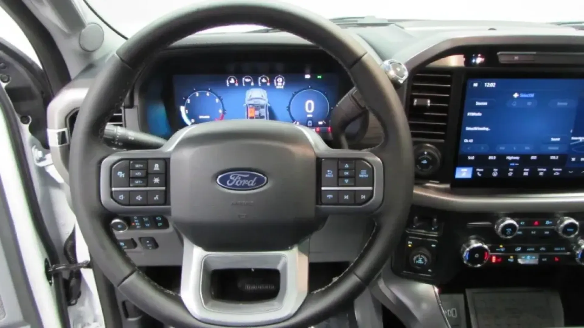 2025 Ford F-150 XLT (1FTFW3L89SK) with an 3.5L V6 Turbocharged engine, located at 12836 Highway 21, De Soto, MO, 63020, (636) 337-7777, 38.151867, -90.575615 - **Ready for Adventure: Discover the 2025 Ford F-150 XLT at Pettus Ford De Soto!**<br /> <br /> Are you looking for a dependable truck that can handle your weekend adventures, daily commutes, and everything in between? The 2025 Ford F-150 XLT, with only 13 miles, is perfect for those who desire a ble - Photo#16