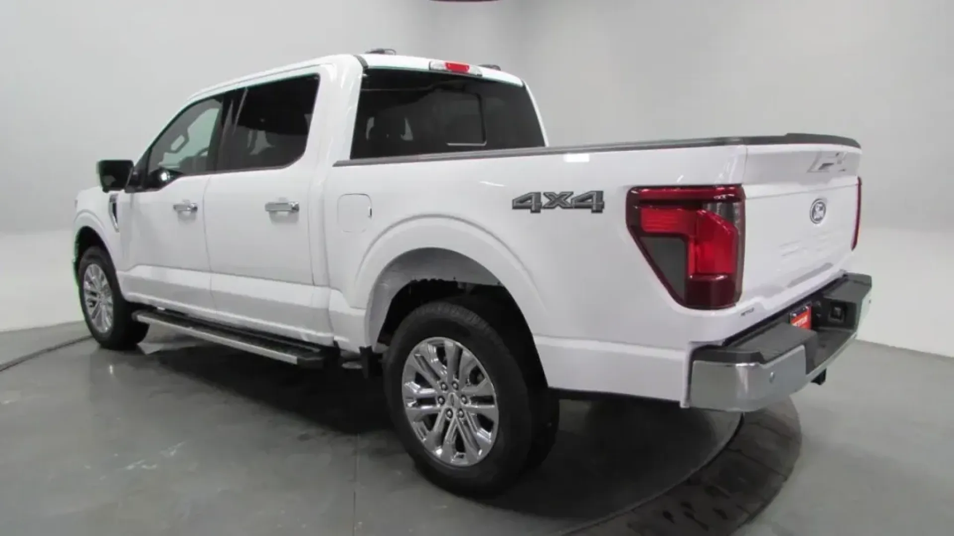 2025 Ford F-150 XLT (1FTFW3L89SK) with an 3.5L V6 Turbocharged engine, located at 12836 Highway 21, De Soto, MO, 63020, (636) 337-7777, 38.151867, -90.575615 - **Ready for Adventure: Discover the 2025 Ford F-150 XLT at Pettus Ford De Soto!**<br /> <br /> Are you looking for a dependable truck that can handle your weekend adventures, daily commutes, and everything in between? The 2025 Ford F-150 XLT, with only 13 miles, is perfect for those who desire a ble - Photo#4