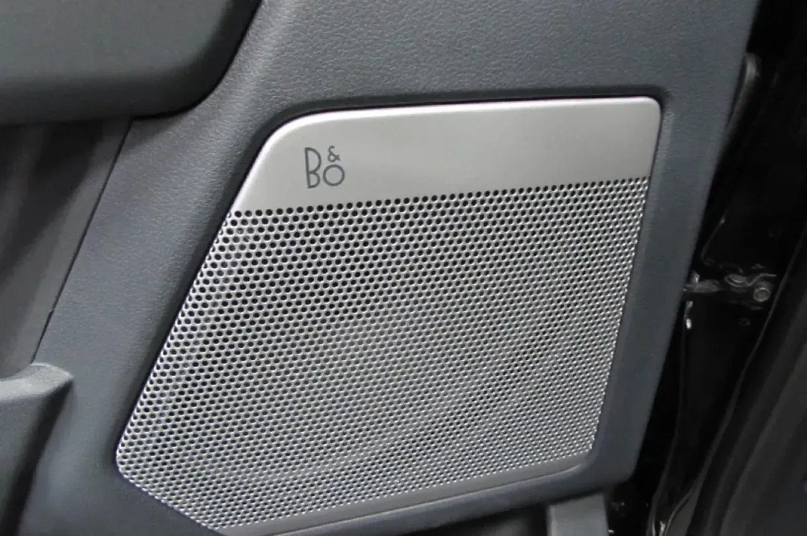 2024 Ford F-150 LARIAT (1FTFW5L81RK) with an 3.5L V6 Turbocharged engine, located at 12836 Highway 21, De Soto, MO, 63020, (636) 337-7777, 38.151867, -90.575615 - **Unleash Your Adventurous Spirit with the 2024 Ford F-150 LARIAT Perfect for Every Lifestyle!**<br /> <br /> Are you ready to elevate your weekends with the perfect blend of power, comfort, and technology? Look no further than the 2024 Ford F-150 LARIAT available at Pettus Ford De Soto, located at - Photo#10