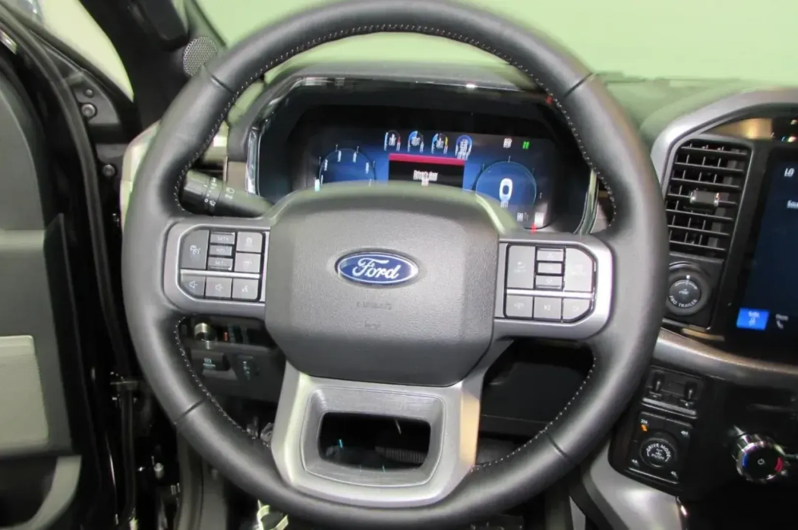 2024 Ford F-150 LARIAT (1FTFW5L81RK) with an 3.5L V6 Turbocharged engine, located at 12836 Highway 21, De Soto, MO, 63020, (636) 337-7777, 38.151867, -90.575615 - **Unleash Your Adventurous Spirit with the 2024 Ford F-150 LARIAT Perfect for Every Lifestyle!**<br /> <br /> Are you ready to elevate your weekends with the perfect blend of power, comfort, and technology? Look no further than the 2024 Ford F-150 LARIAT available at Pettus Ford De Soto, located at - Photo#14