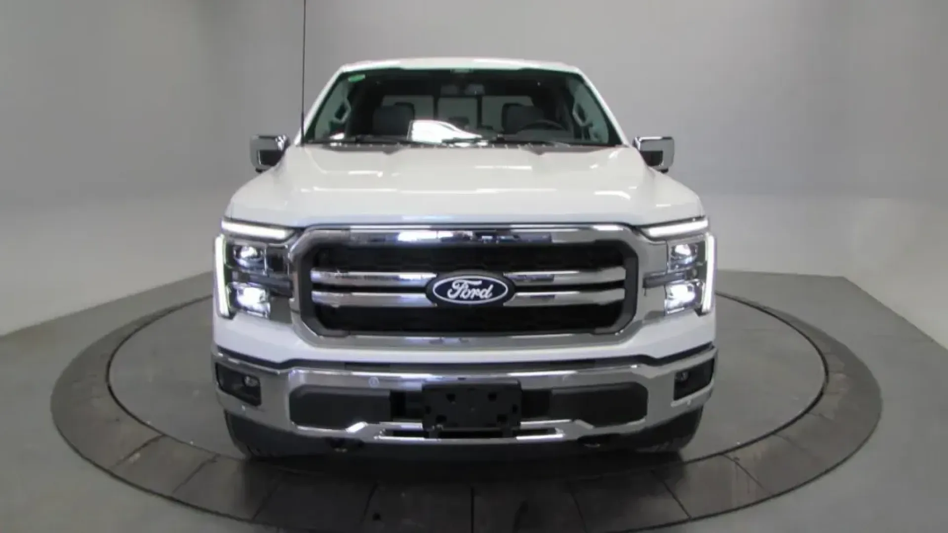 2025 Ford F-150 LARIAT (1FTFW5LD4SF) with an 3.5L V6 Turbocharged engine, located at 12836 Highway 21, De Soto, MO, 63020, (636) 337-7777, 38.151867, -90.575615 - Are you ready to elevate your lifestyle with a powerful and versatile truck that can tackle any adventure? Look no further than this stunning 2025 Ford F-150 LARIAT, available now at Pettus Ford De Soto in De Soto, MO. With just 11 miles on the odometer, this practically new vehicle is perfect for a - Photo#0