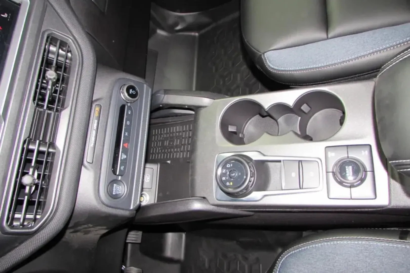 2025 Ford Bronco Sport Outer Banks (3FMCR9CN6SR) with an 1.5L EcoBoost engine, Automatic transmission, located at 12836 Highway 21, De Soto, MO, 63020, (636) 337-7777, 38.151867, -90.575615 - **Conquer New Terrain with the 2025 Ford Bronco Sport Outer Banks at Pettus Ford De Soto!**<br /> <br /> Are you ready to transform your weekends with thrilling off-road adventures? The 2025 Ford Bronco Sport Outer Banks is your perfect companion, designed for those who crave exploration, comfort, a - Photo#19