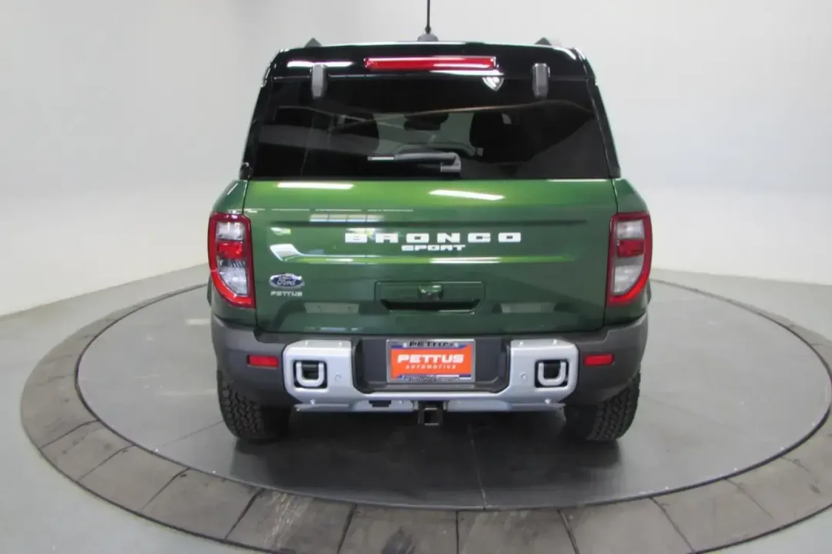 2025 Ford Bronco Sport Outer Banks (3FMCR9CN6SR) with an 1.5L EcoBoost engine, Automatic transmission, located at 12836 Highway 21, De Soto, MO, 63020, (636) 337-7777, 38.151867, -90.575615 - **Conquer New Terrain with the 2025 Ford Bronco Sport Outer Banks at Pettus Ford De Soto!**<br /> <br /> Are you ready to transform your weekends with thrilling off-road adventures? The 2025 Ford Bronco Sport Outer Banks is your perfect companion, designed for those who crave exploration, comfort, a - Photo#5