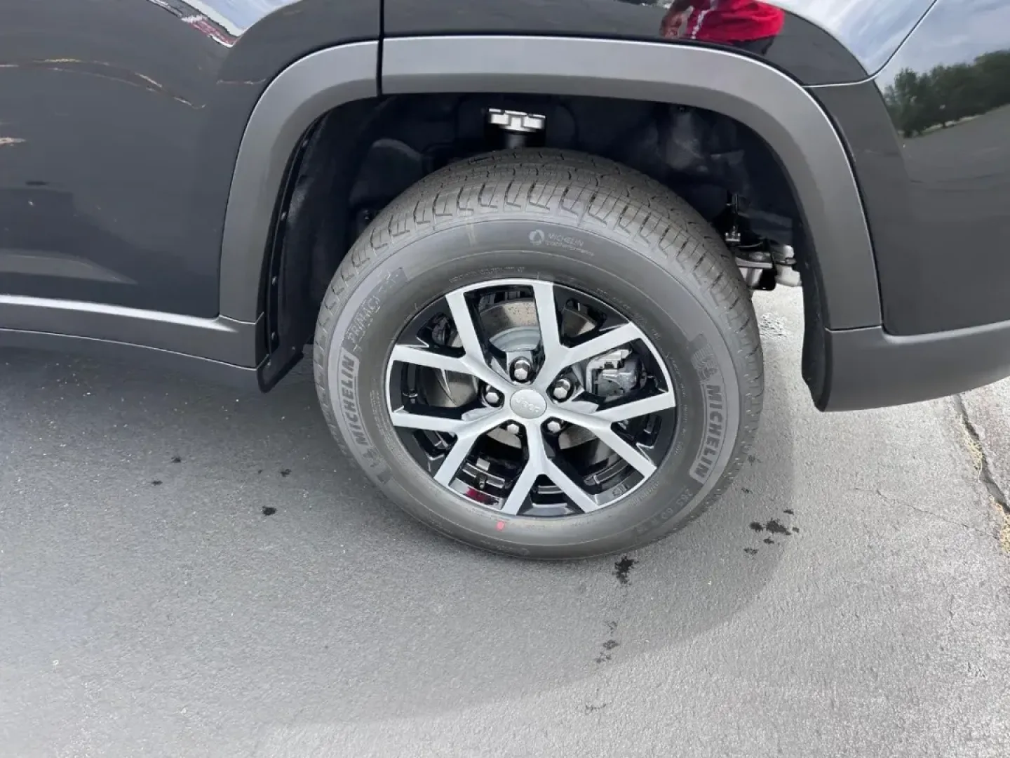 2025 /Global Black Leather Jeep Grand Cherokee Limited (1C4RJHBG8SC) with an 3.6L V6 24V VVT UPG I engine, located at 970 Woodlawn Dr., Farmington, MO, 63640, (573) 431-7800, 37.825642, -90.468674 - ### Discover Adventure with the 2025 Jeep Grand Cherokee Limited at Pettus CDJR Farmington!<br /> <br /> Are you ready to elevate your lifestyle with a vehicle that seamlessly blends luxury, utility, and performance? Look no further than the stunning 2025 Jeep Grand Cherokee Limited, now available a - Photo#6