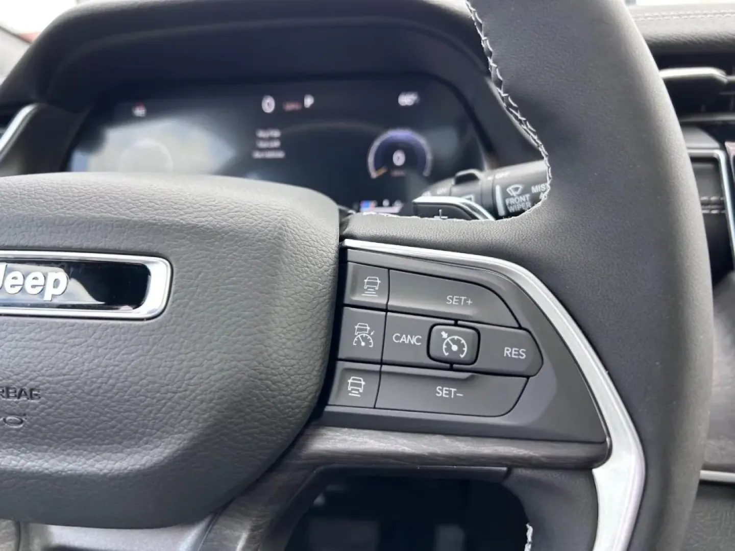 2025 /Global Black Leather Jeep Grand Cherokee Limited (1C4RJHBG8SC) with an 3.6L V6 24V VVT UPG I engine, located at 970 Woodlawn Dr., Farmington, MO, 63640, (573) 431-7800, 37.825642, -90.468674 - ### Discover Adventure with the 2025 Jeep Grand Cherokee Limited at Pettus CDJR Farmington!<br /> <br /> Are you ready to elevate your lifestyle with a vehicle that seamlessly blends luxury, utility, and performance? Look no further than the stunning 2025 Jeep Grand Cherokee Limited, now available a - Photo#14