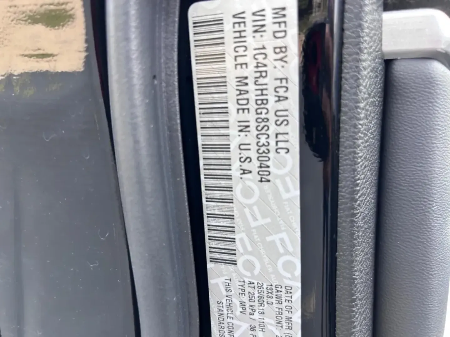 2025 /Global Black Leather Jeep Grand Cherokee Limited (1C4RJHBG8SC) with an 3.6L V6 24V VVT UPG I engine, located at 970 Woodlawn Dr., Farmington, MO, 63640, (573) 431-7800, 37.825642, -90.468674 - ### Discover Adventure with the 2025 Jeep Grand Cherokee Limited at Pettus CDJR Farmington!<br /> <br /> Are you ready to elevate your lifestyle with a vehicle that seamlessly blends luxury, utility, and performance? Look no further than the stunning 2025 Jeep Grand Cherokee Limited, now available a - Photo#24