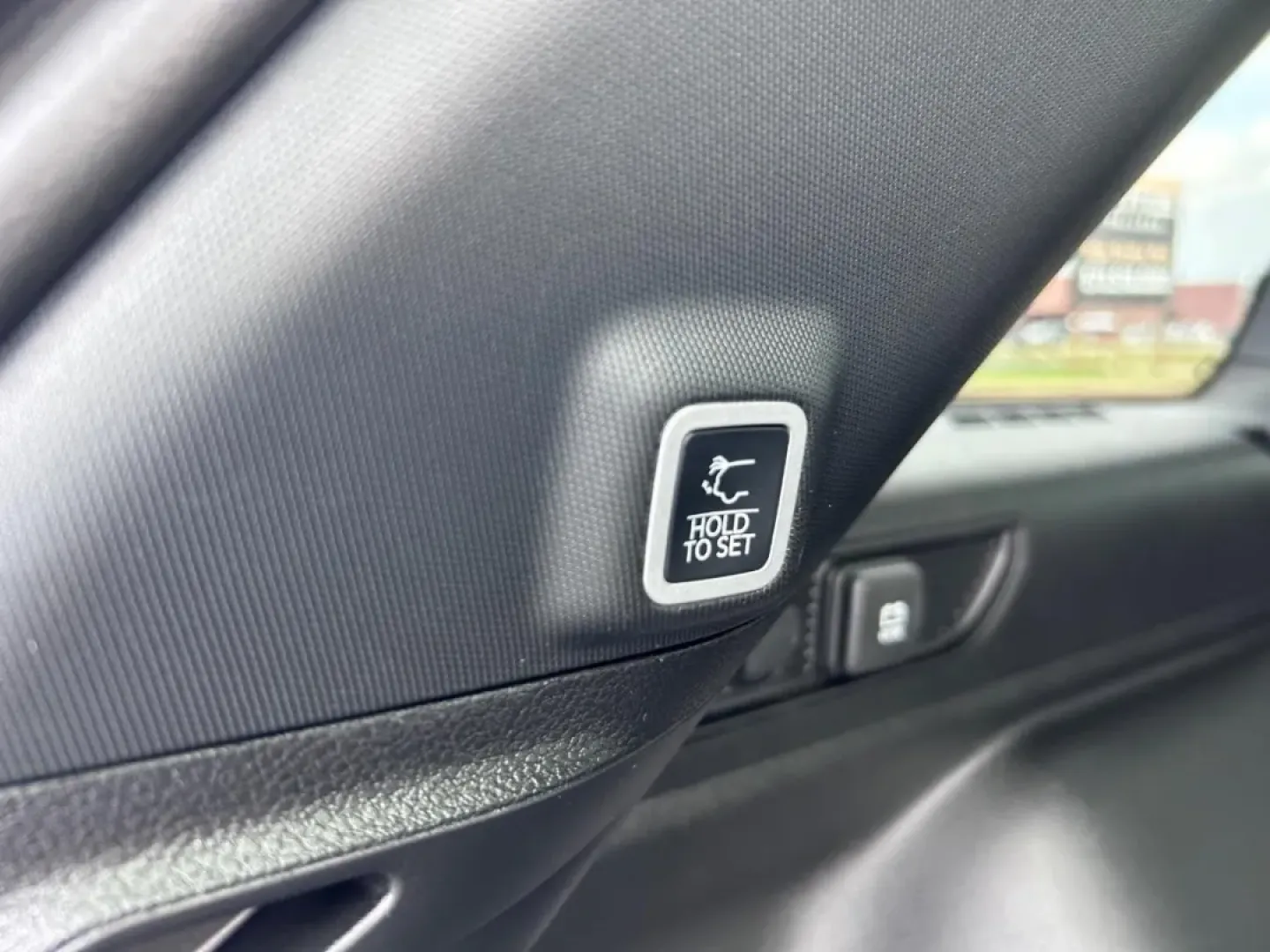 2025 /Global Black Leather Jeep Grand Cherokee Limited (1C4RJHBG8SC) with an 3.6L V6 24V VVT UPG I engine, located at 970 Woodlawn Dr., Farmington, MO, 63640, (573) 431-7800, 37.825642, -90.468674 - ### Discover Adventure with the 2025 Jeep Grand Cherokee Limited at Pettus CDJR Farmington!<br /> <br /> Are you ready to elevate your lifestyle with a vehicle that seamlessly blends luxury, utility, and performance? Look no further than the stunning 2025 Jeep Grand Cherokee Limited, now available a - Photo#5