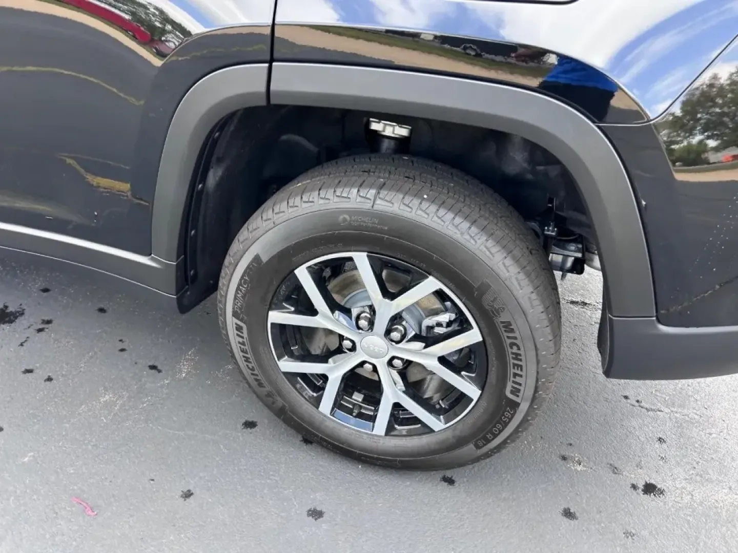 2025 /Global Black Leather Jeep Grand Cherokee Limited (1C4RJHBG8SC) with an 3.6L V6 24V VVT UPG I engine, located at 970 Woodlawn Dr., Farmington, MO, 63640, (573) 431-7800, 37.825642, -90.468674 - ### Discover Adventure with the 2025 Jeep Grand Cherokee Limited at Pettus CDJR Farmington!<br /> <br /> Are you ready to elevate your lifestyle with a vehicle that seamlessly blends luxury, utility, and performance? Look no further than the stunning 2025 Jeep Grand Cherokee Limited, now available a - Photo#6